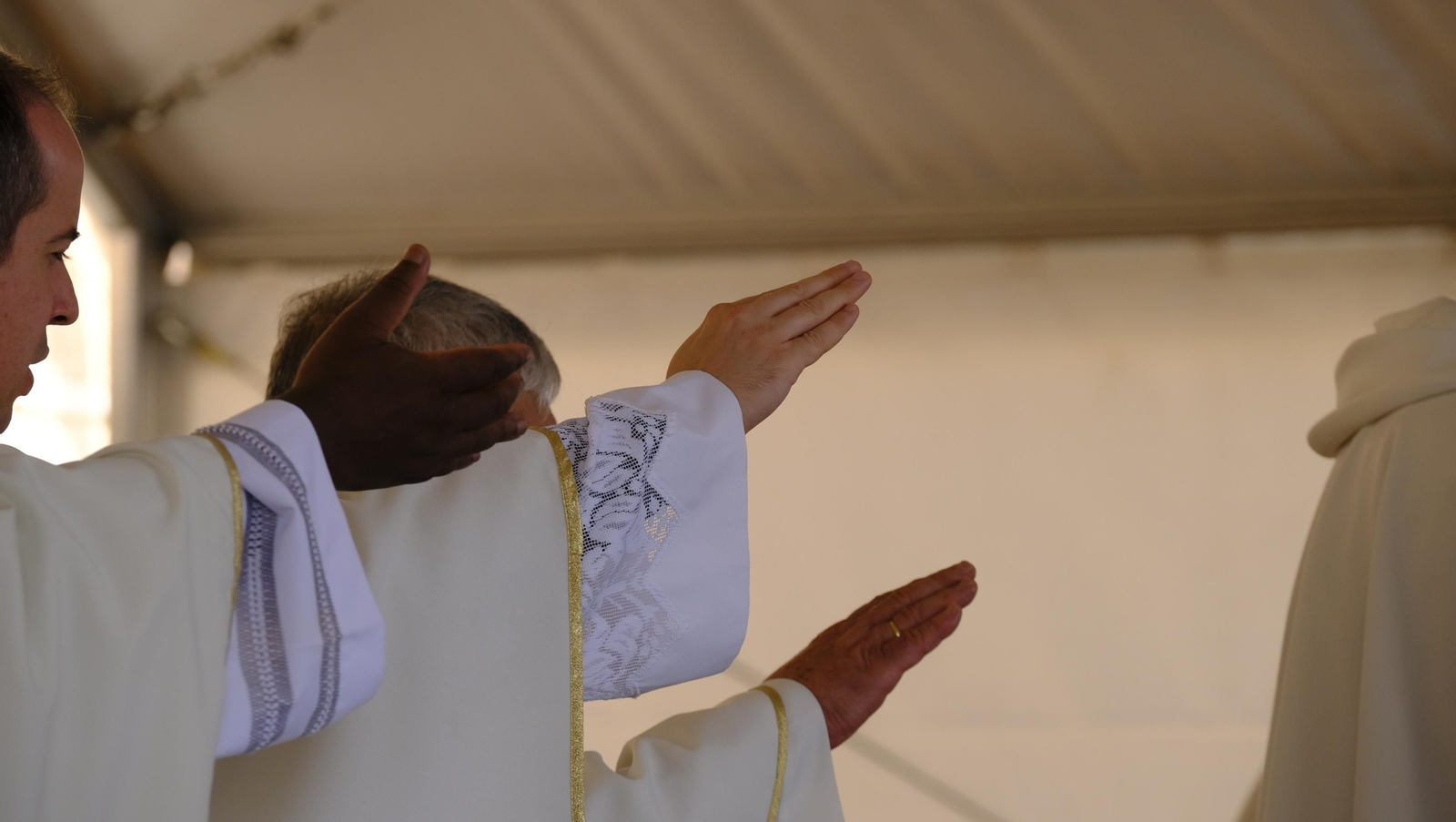 La Virgen del Saliente es venerada por los fieles en su Santuario