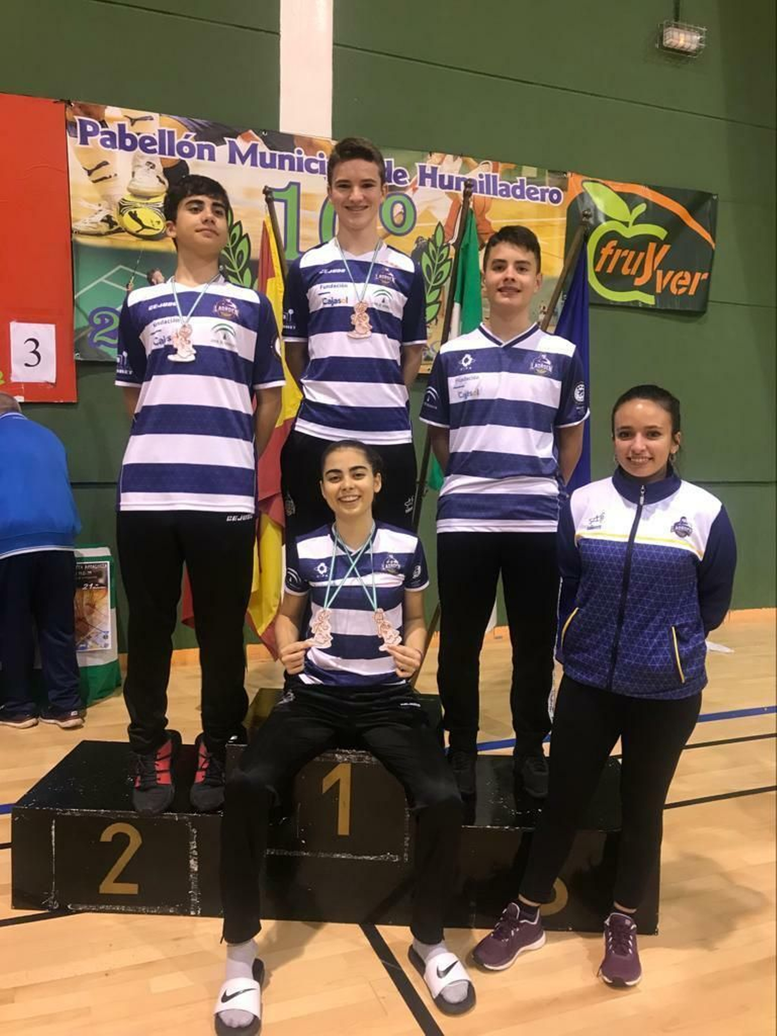 Representantes del IES La Orden en el Torneo en Humilladero (Málaga).