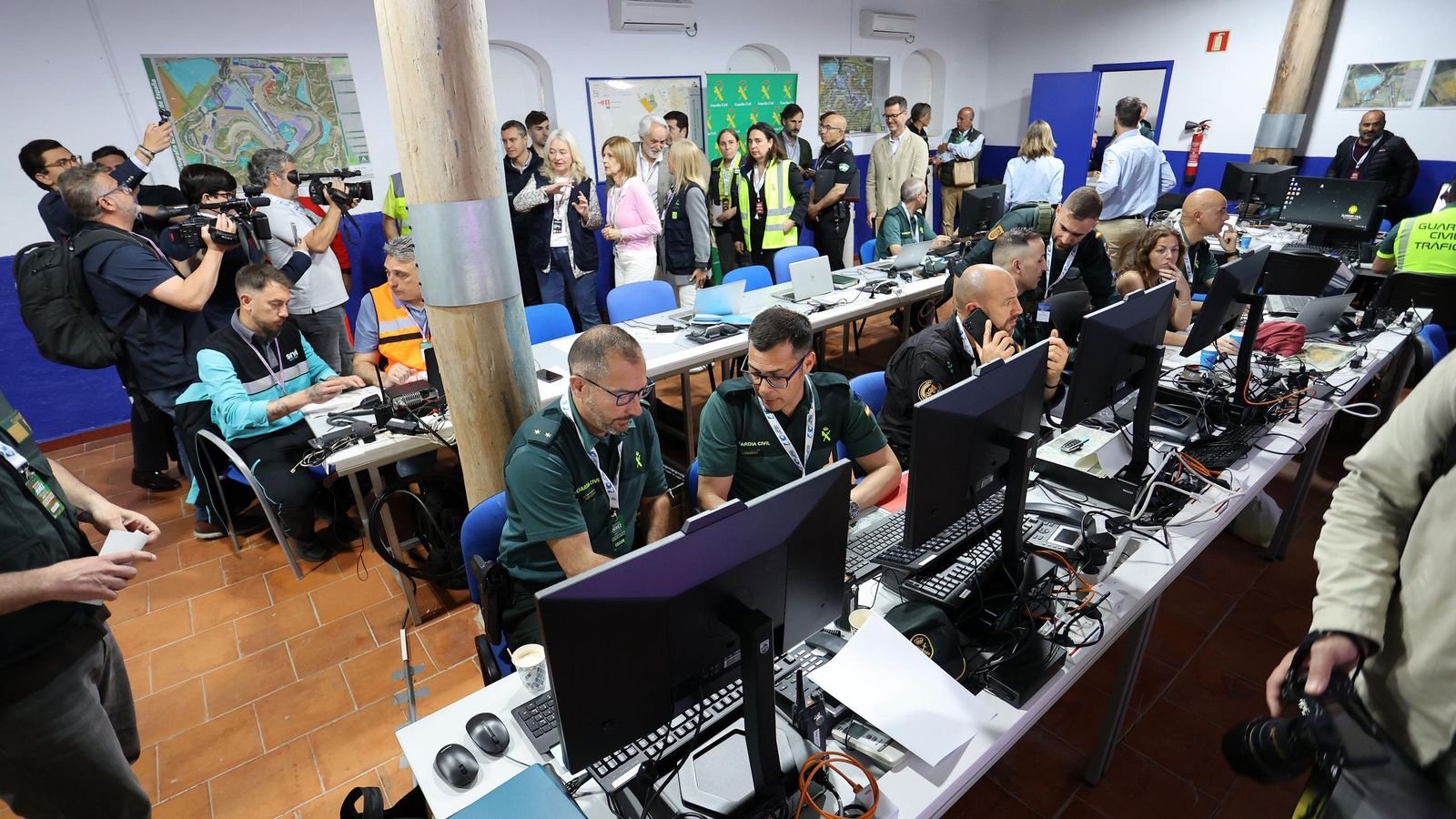 Imágenes de la visita al CECOR en el Circuito de Jerez - Ángel Nieto