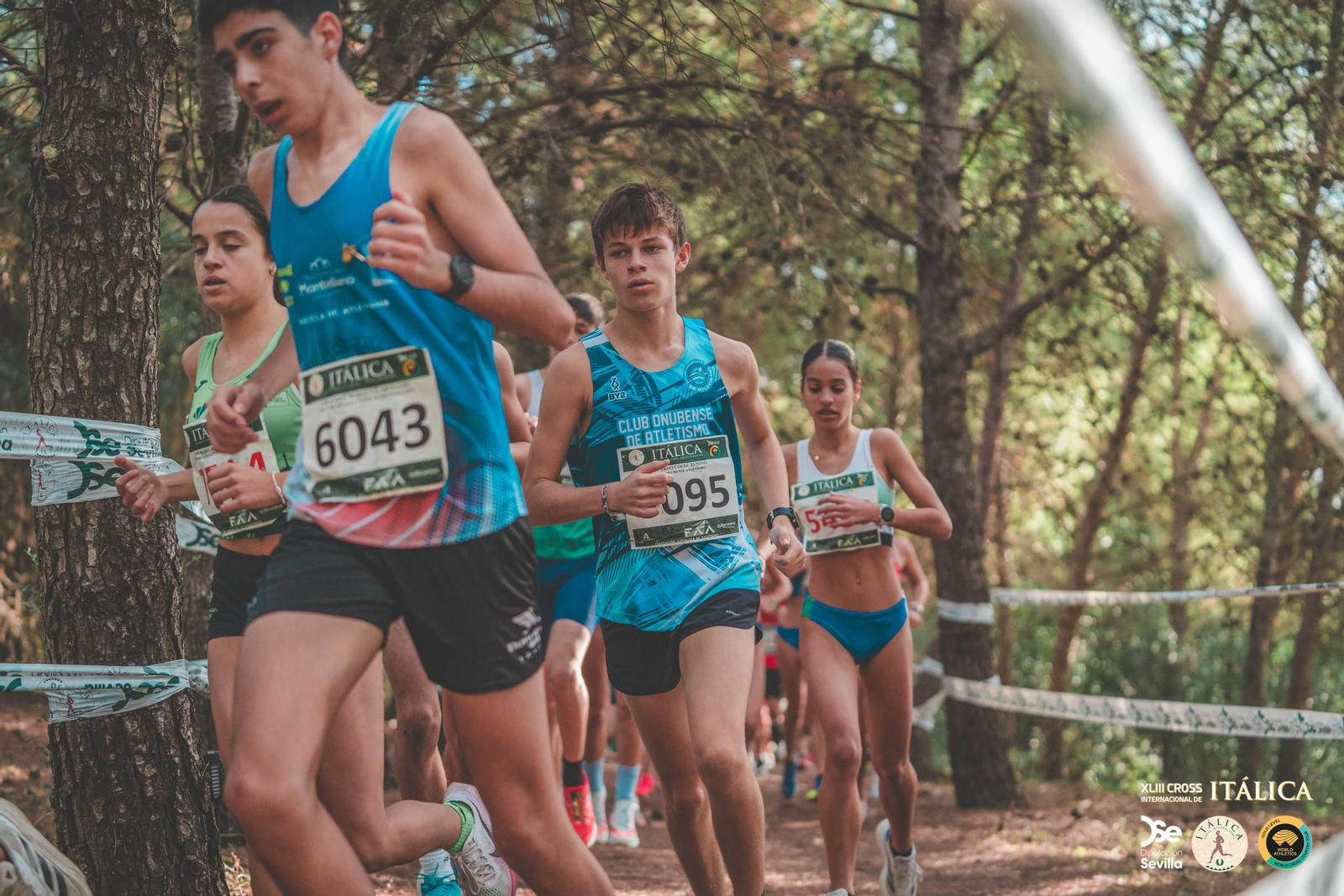 Búscate en las fotos del Cross de Itálica 2025 | 6