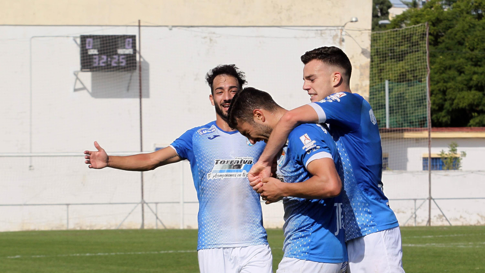 Imágenes del Xerez CD y Los Barrios en la Juventud