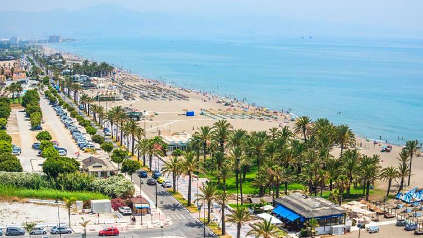 La playa de Los Álamos. La playa de Los Álamos.