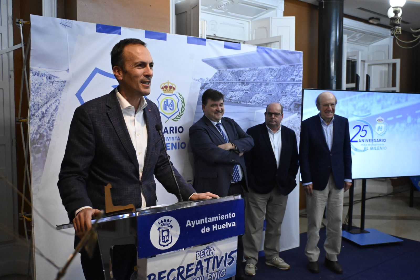 Acto de celebración del 25 aniversario de la Peña Cultural Recreativista 'El Milenio' en imágenes
