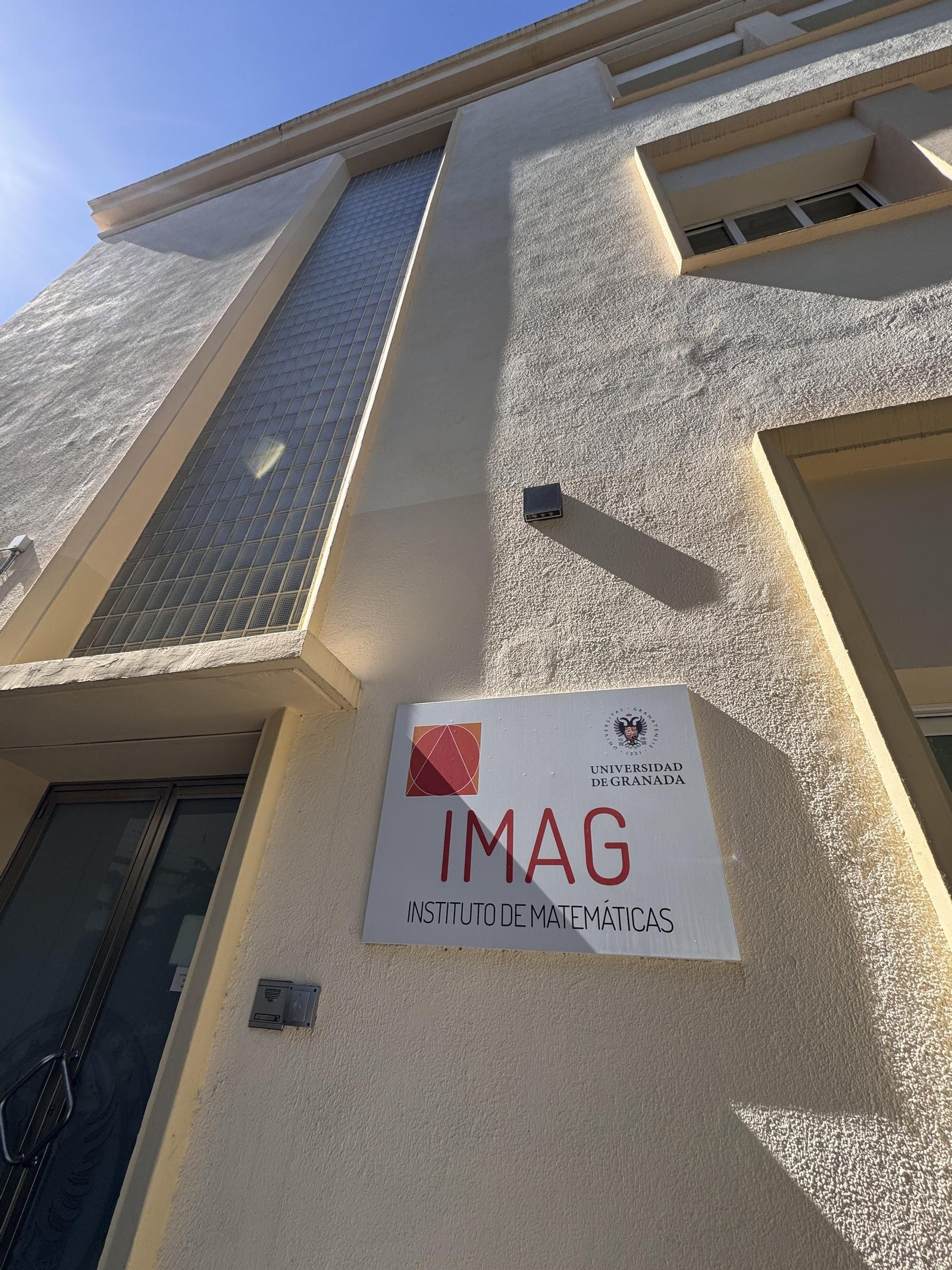 Fachada del Instituto de Matemáticas.