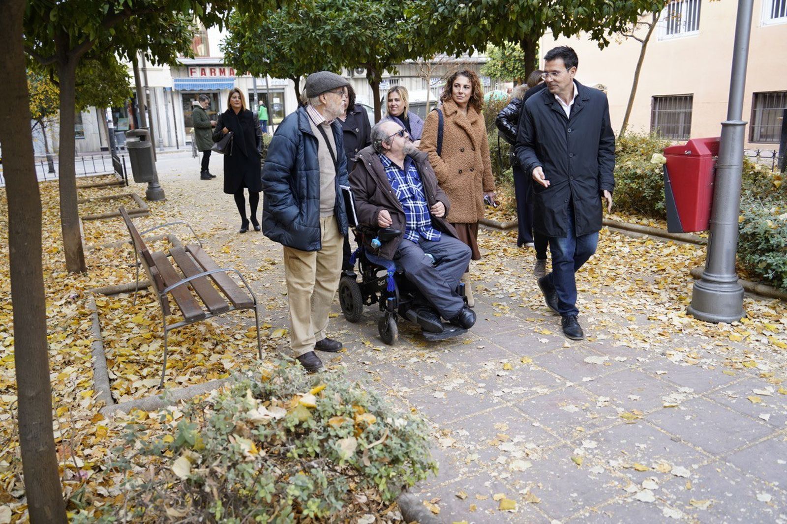 El portavoz del PSOE, Paco Cuenca, ha visitado este martes la zona.