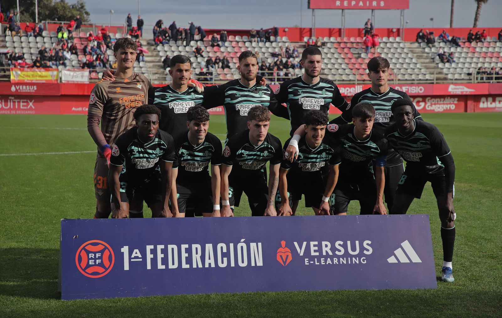 Las mejores fotos del Algeciras - Betis Deportivo de Primera Federación