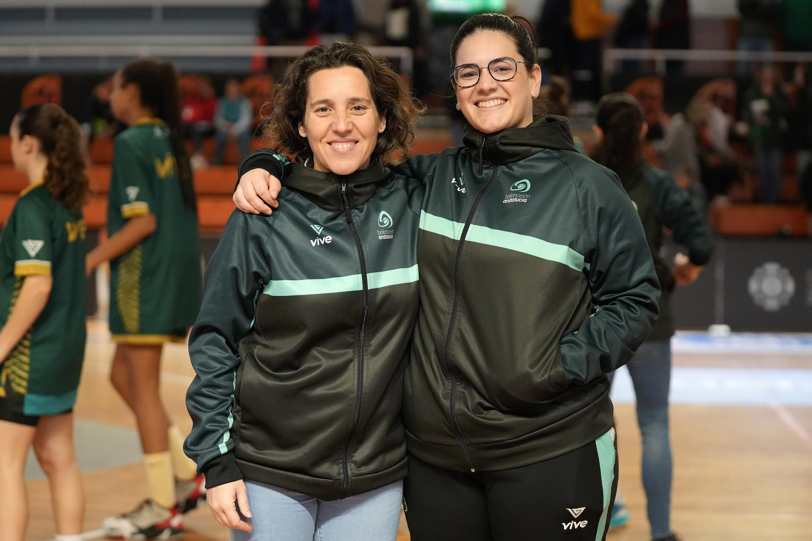 Celes Vizcaíno y Cinta Rodríguez durante el Campeonato. Celes Vizcaíno y Cinta Rodríguez durante el Campeonato.