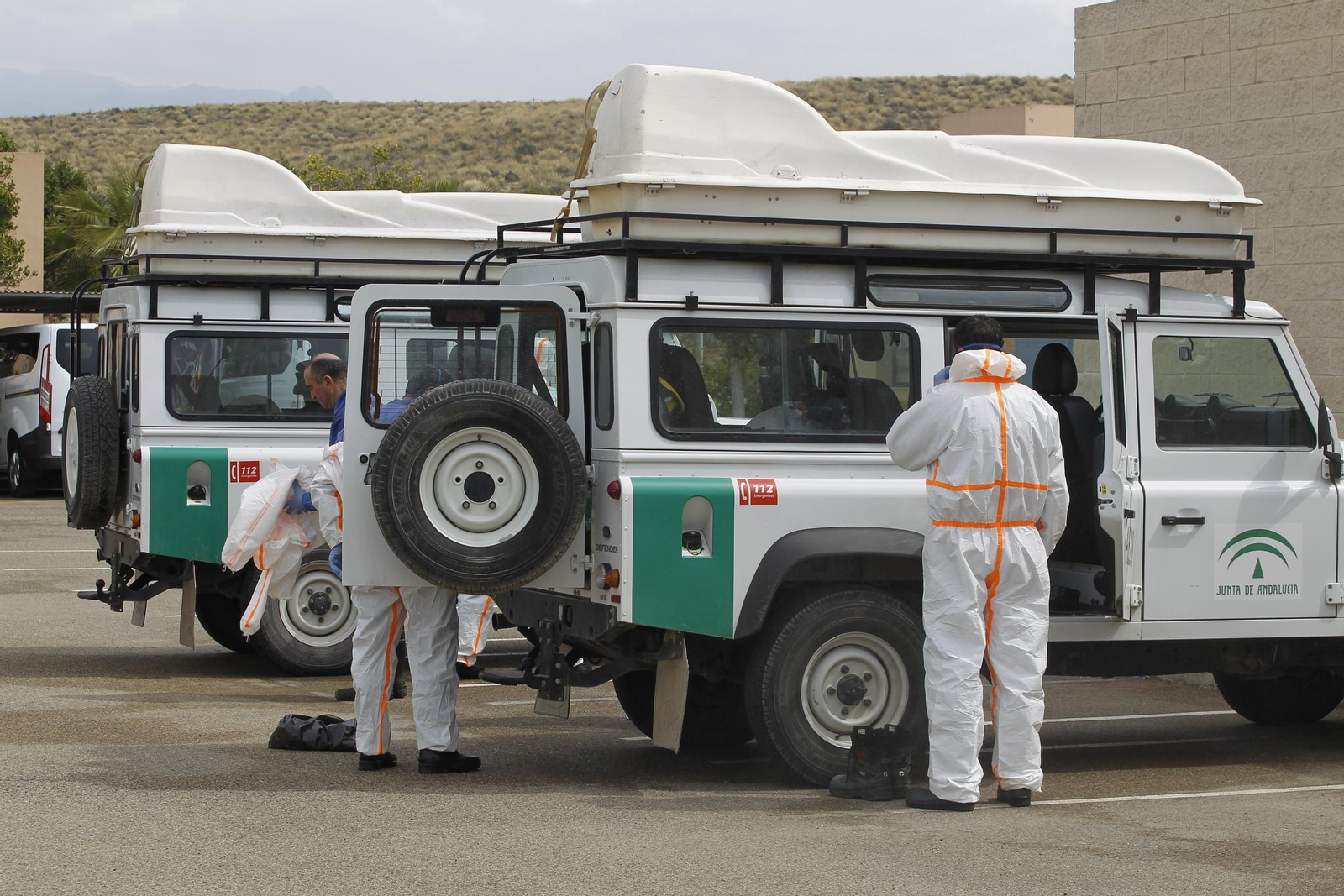 Fotogalería actuación INFOCA y UME por el coronavirus en Almería. Covid-19