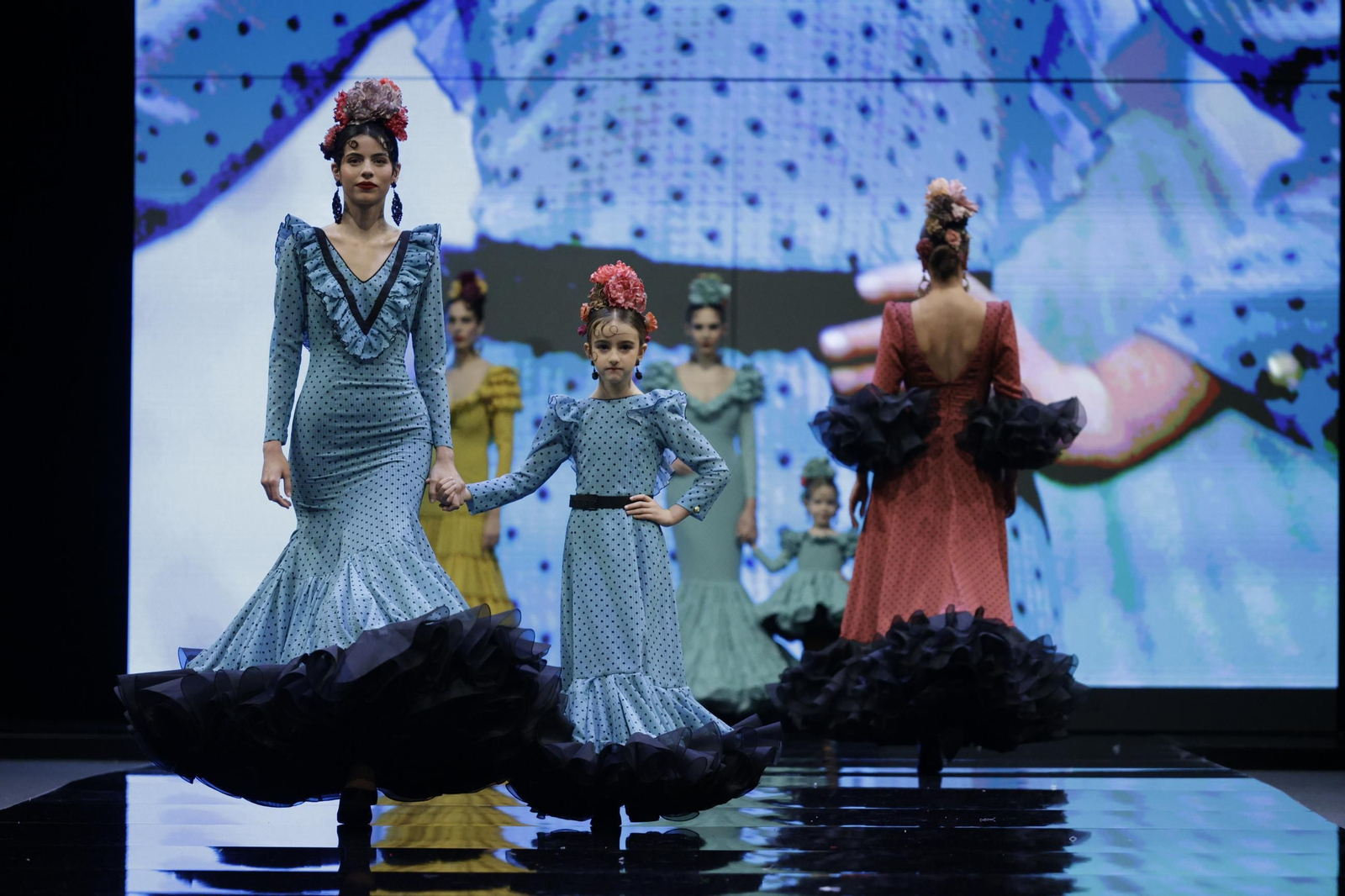 Desfile de Sara de Benítez en SIMOF 2025, todas las fotos