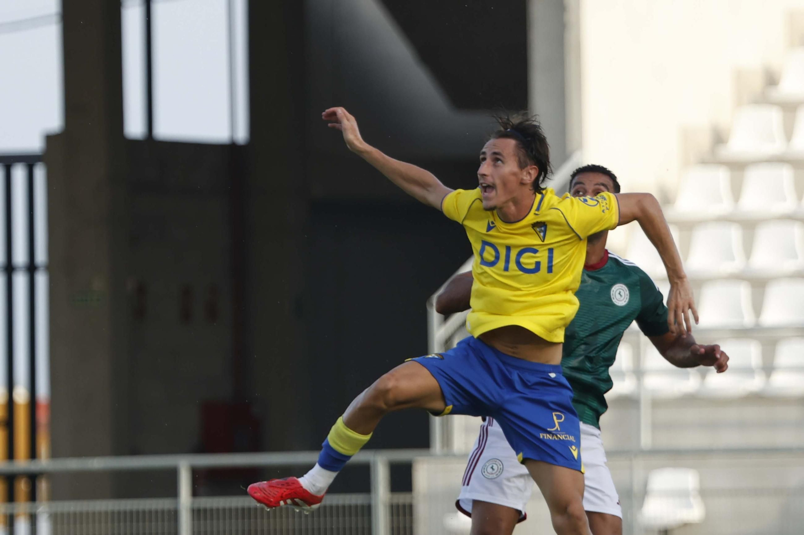 Las fotos del amistoso Cádiz CF - Al Ettifaq de Arabia Saudí en La Línea