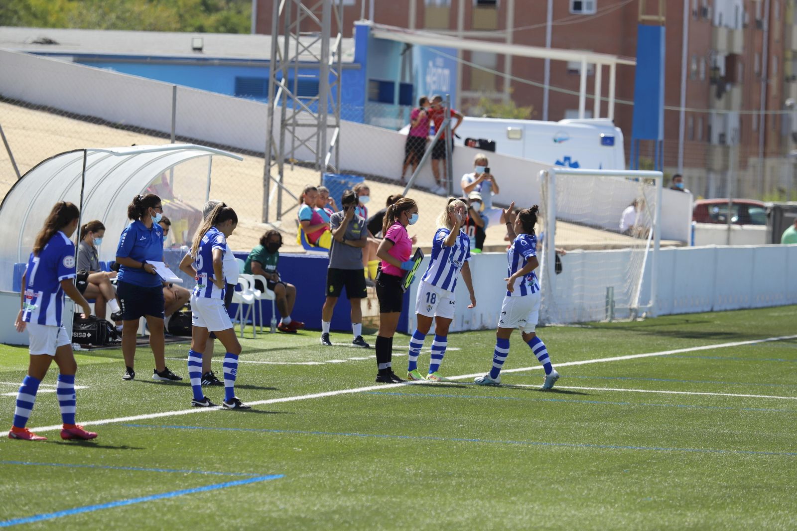 El conjunto onubense busca la primera victoria de la temporada en un partido vital.
