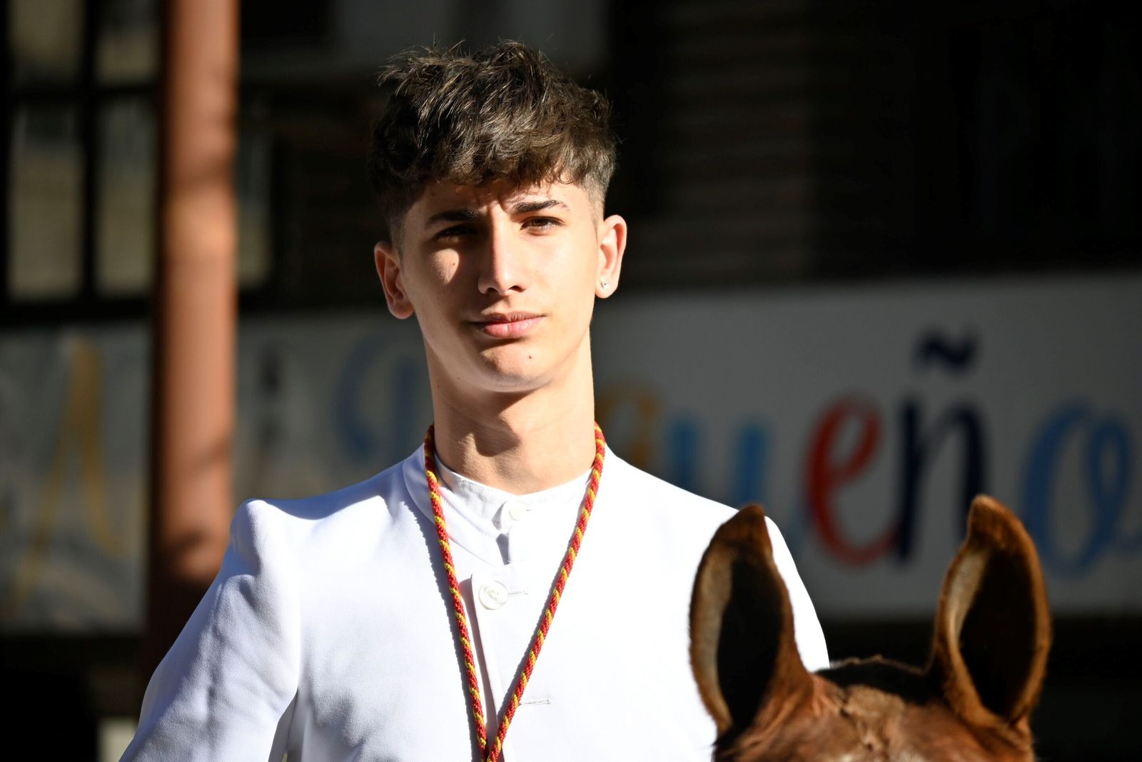 Imágenes de los peregrinos de la Hermandad de Emigrantes en su salida por las calles de Huelva