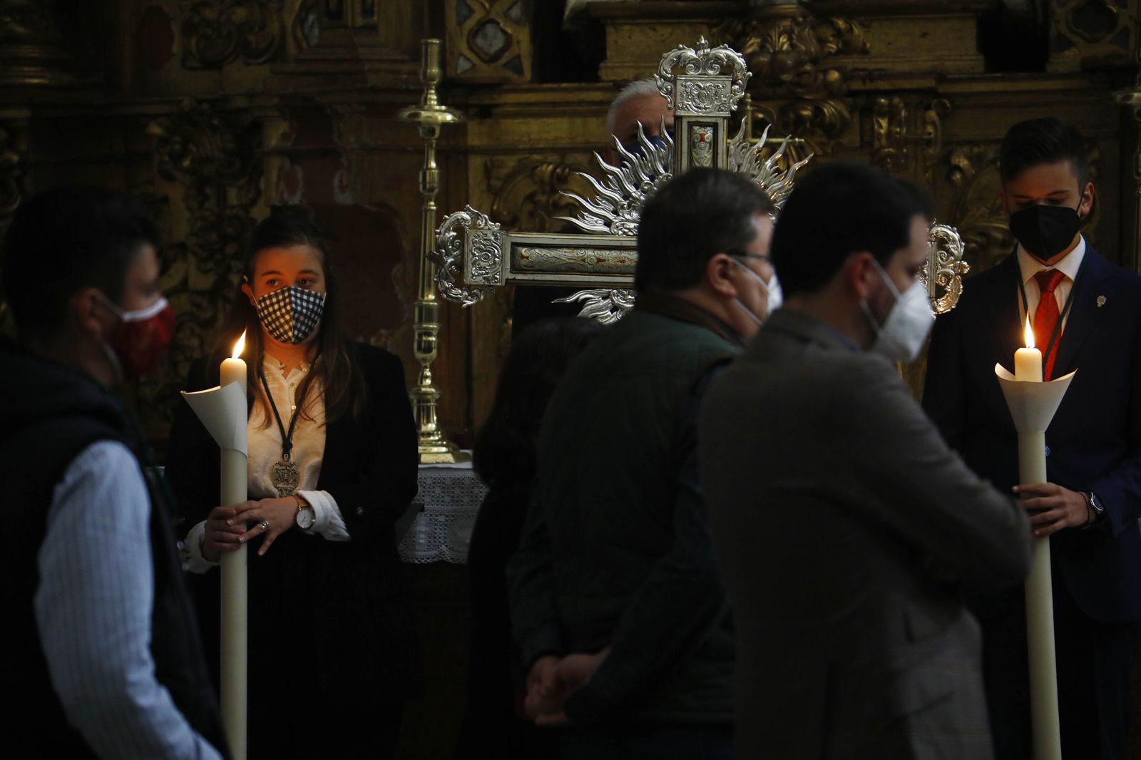 El vía crucis del Señor de las Penas, en fotografías