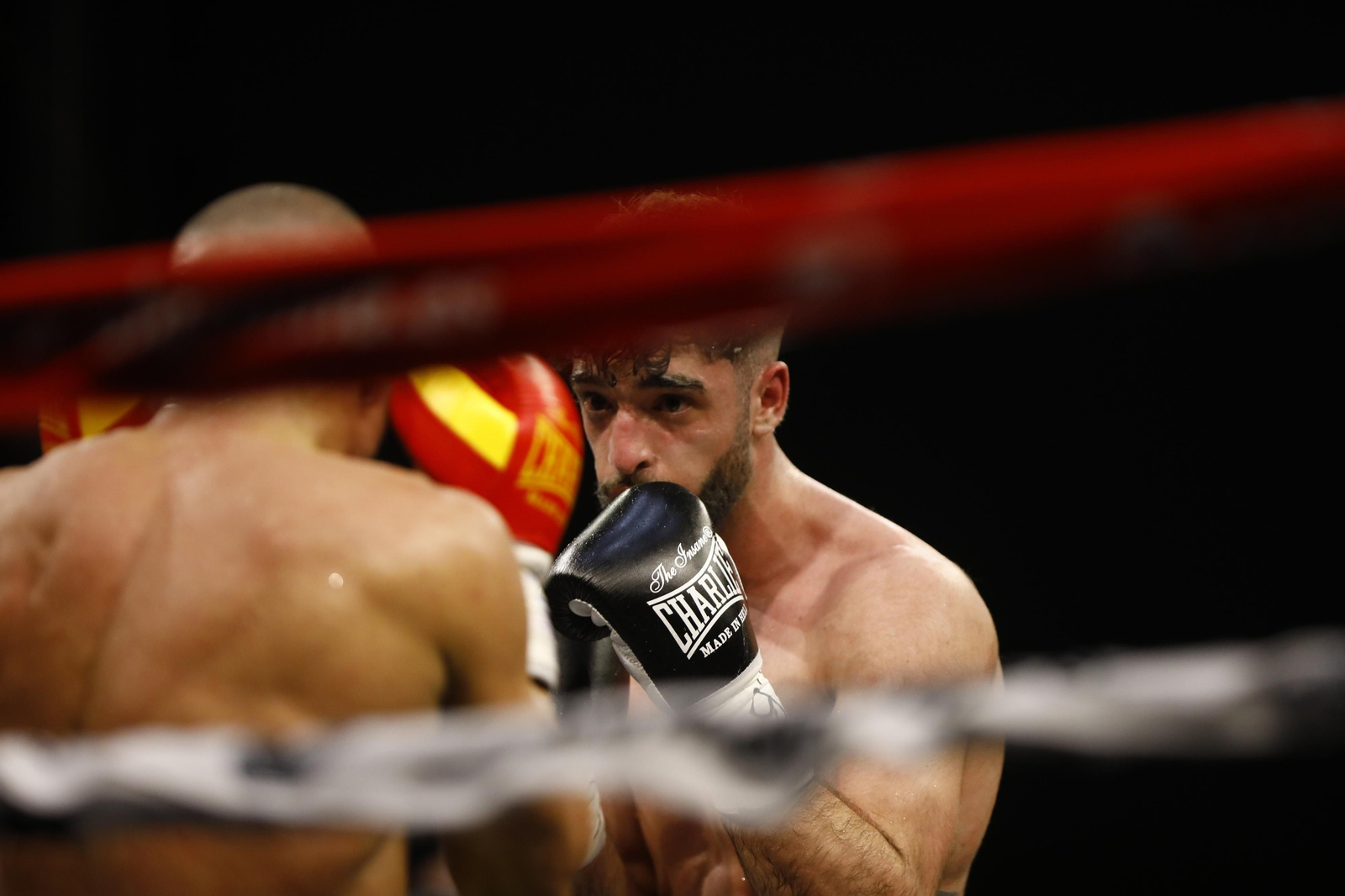 Las imágenes del combate entre José Luis Navarro Jr y Ronny Landaeta en Córdoba