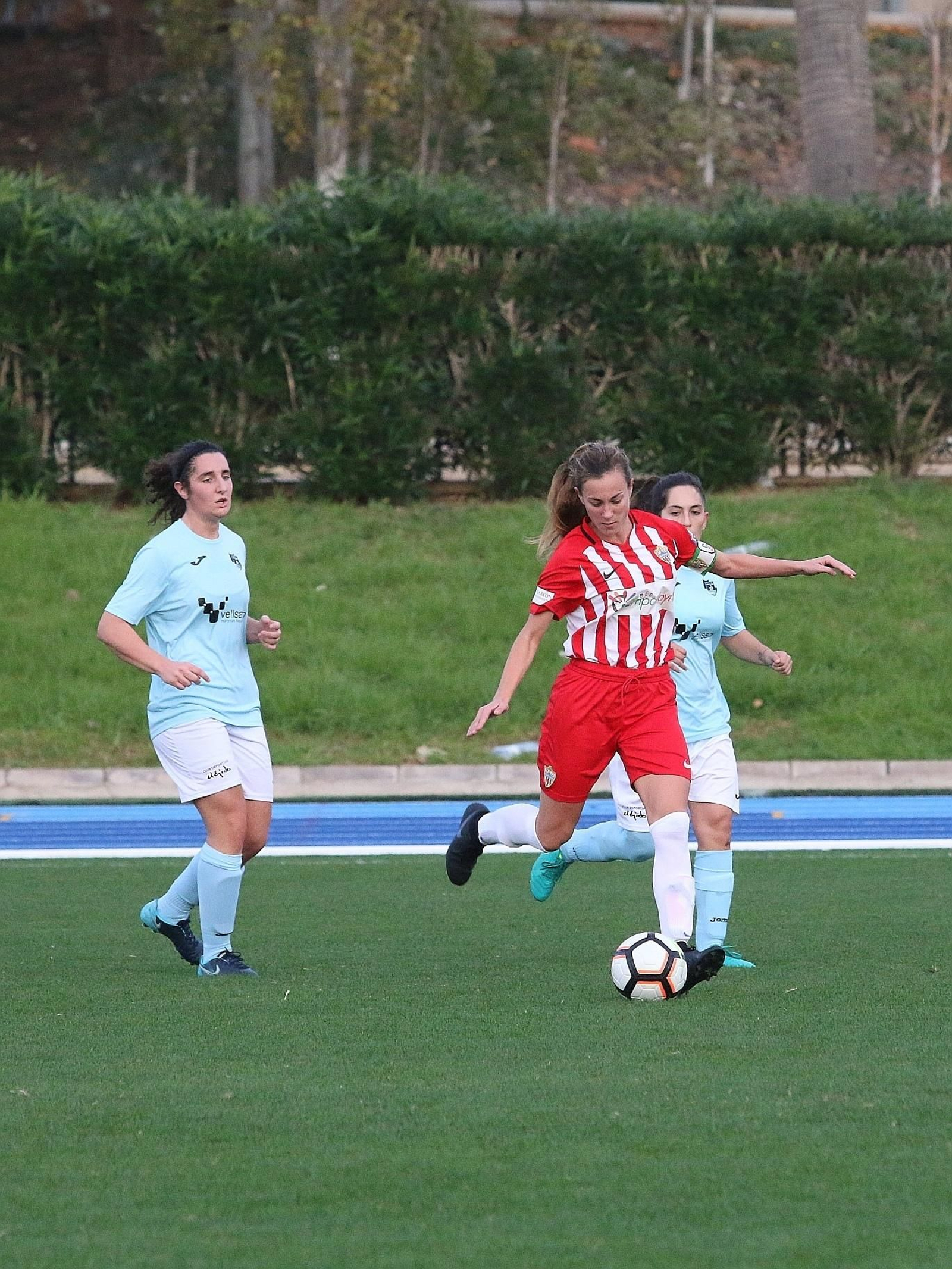 Las imágenes del derbi femenino: UD Almería-CD El Ejido