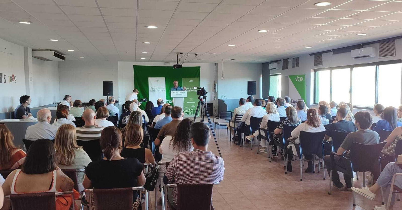 Elecciones Municipales Huelva 2023: Vox considera que los políticos prefieren desrrollar la agricultura marroquí frente a la de Huelva