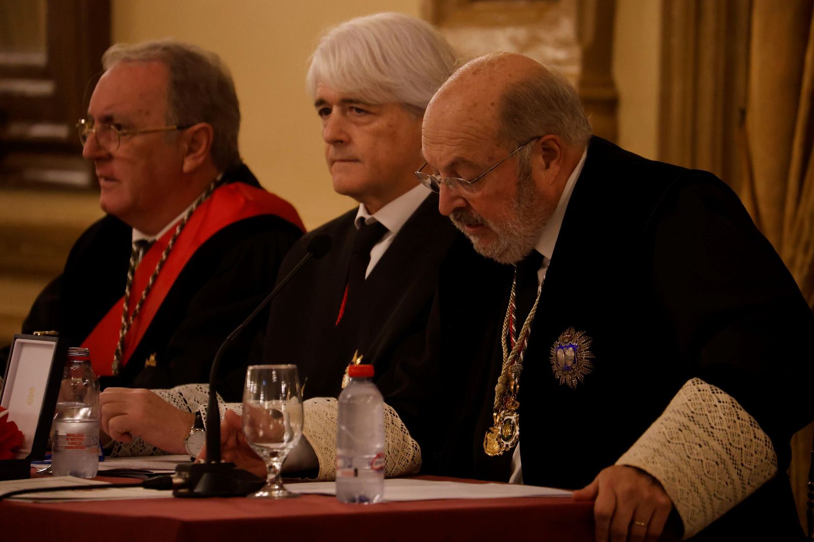 La imposición de las medallas al mérito en el Servicio de la Abogacía en Córdoba