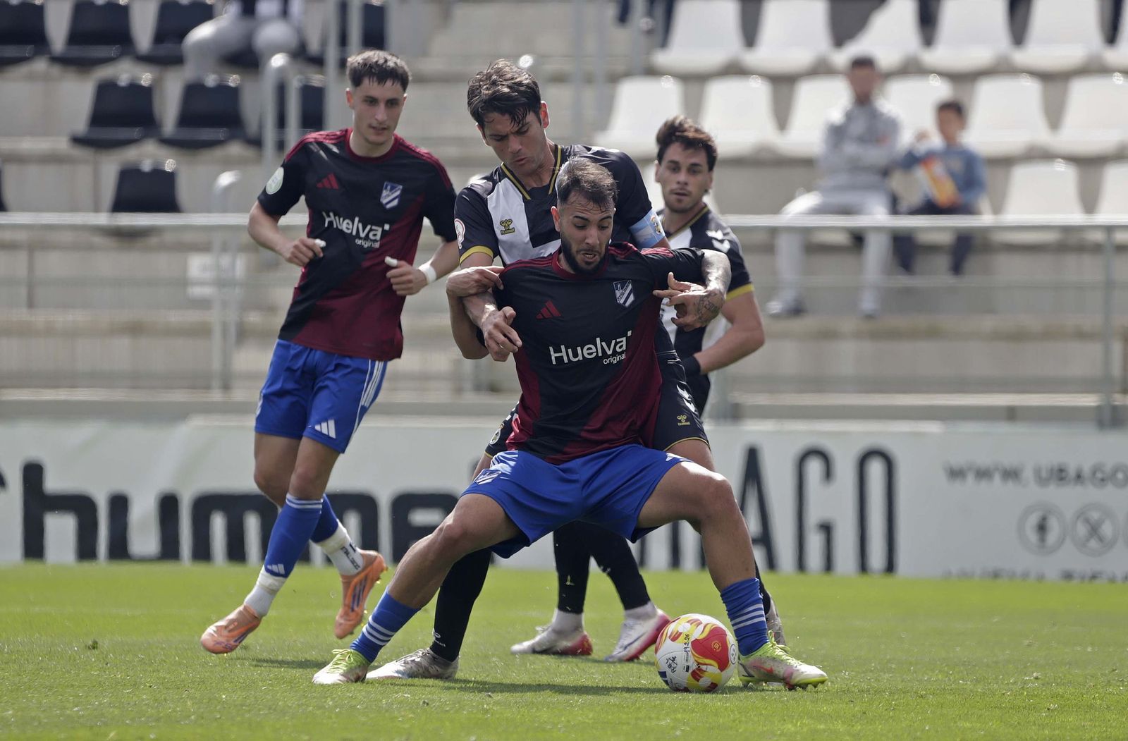 Las mejores fotos del Balona - Atlético Onubense de Tercera Federación