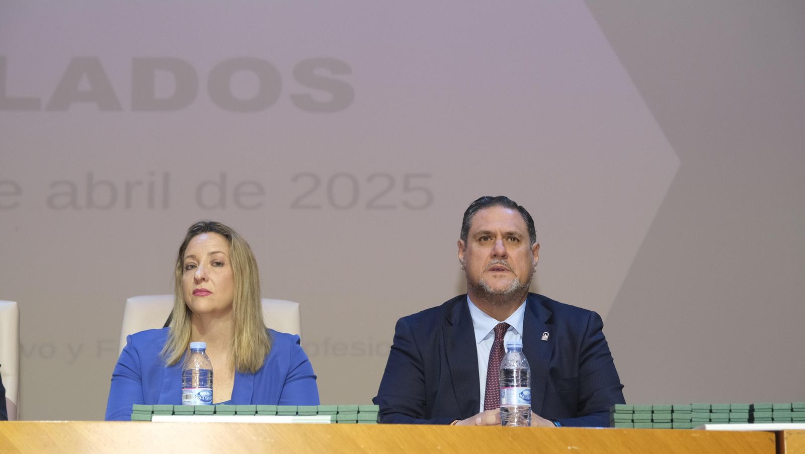 Las imágenes del homenaje a los docentes almerienses en su jubilación