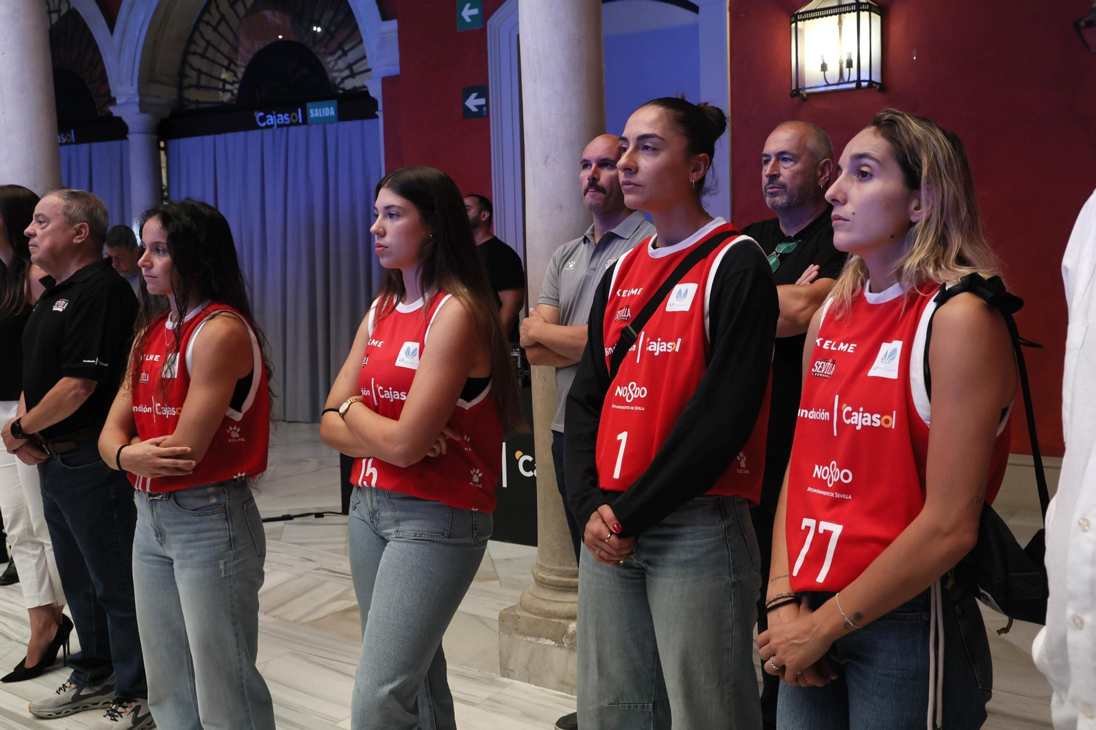 La presentación del patrocinio de los clubes deportivos en la Fundación Cajasol