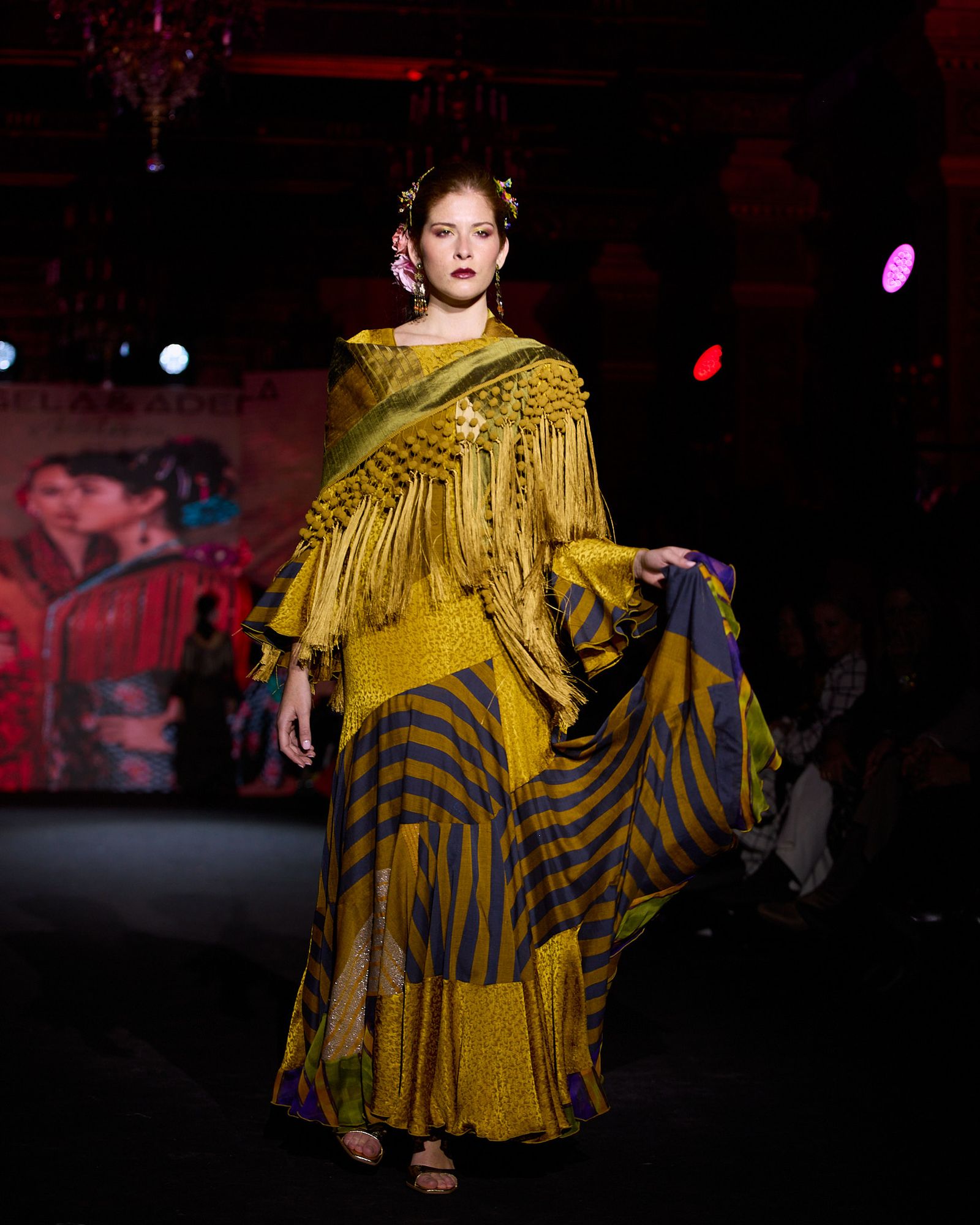 El desfile de Ángela & Adela en We Love Flamenco 2026, todas las fotos