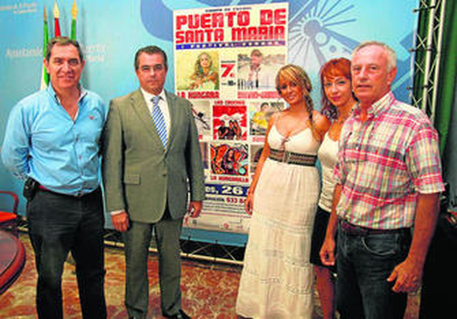 La Húngara, ayer en El Puerto con  Enrique Moresco, Ignacio Corzo, Francisco Aguilar y Lourdes Belizón.