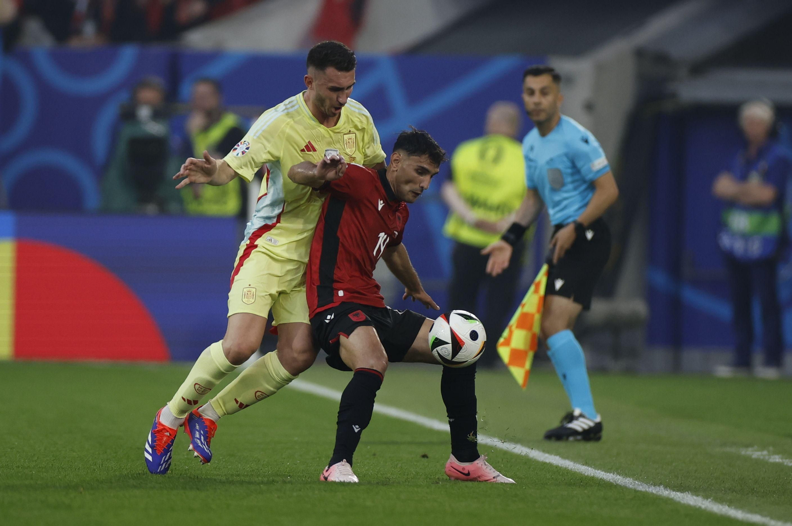 Las fotos del Albania - España