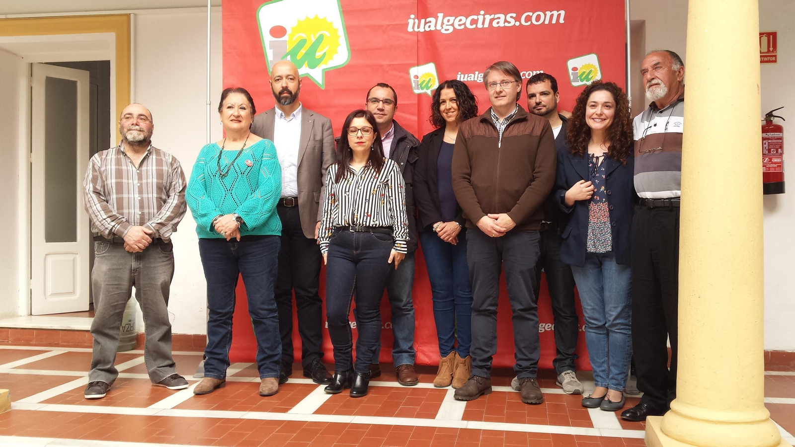 Parte de los componentes de la nueva dirección de Izquierda Unida Algeciras.