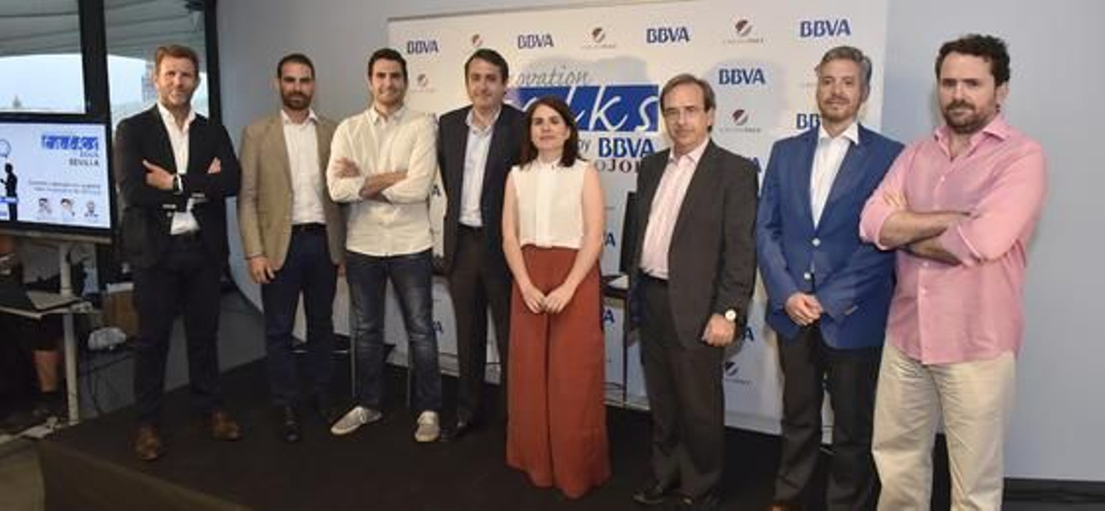 Fernando Ortega, de Grupo Joly; José González, CEO de Aoifes; David Troya, CEO de Glamping Hub; Guillermo Maturana, director de Zona Sevilla de BBVA; Elena Solera, de BBVA Data & Analytics; Juan Carlos Fernández, director general de Grupo Joly; José María Hernández, de BBVA; y Jesús Ollero, de Grupo Joly.

Foto: Juan Carlos Vázquez