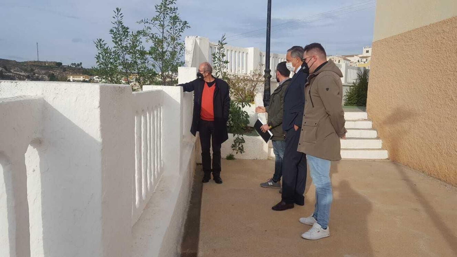 Sorbas ya tiene proyecto para poner en valor la muralla del castillo