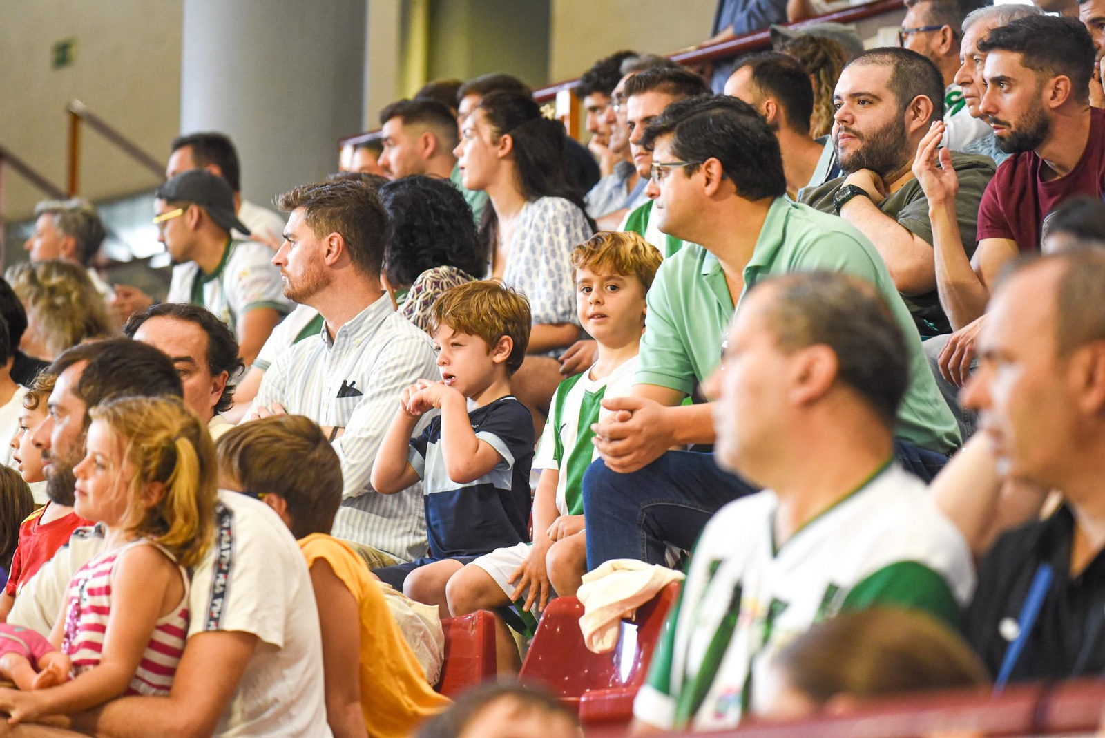 Las mejores fotos del ambiente en Vista Alegre para el Córdoba Futsal - Jimbee Cartagena