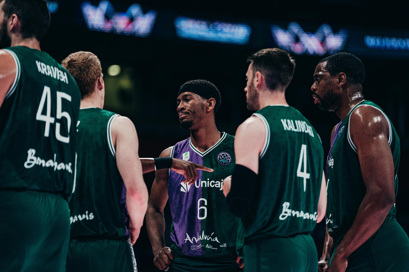 Las fotos de la final de la BCL entre Lenovo Tenerife y Unicaja Baloncesto
