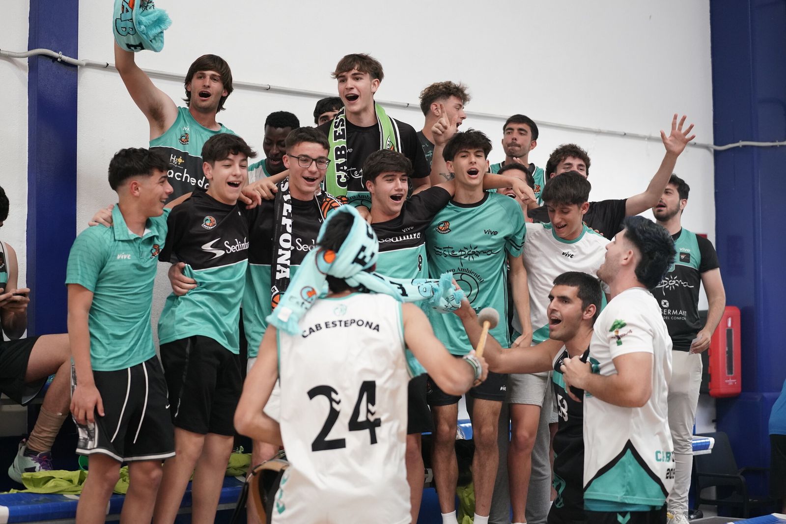 Ambientazo en Estepona para la Final Four de ascenso a Liga Femenina