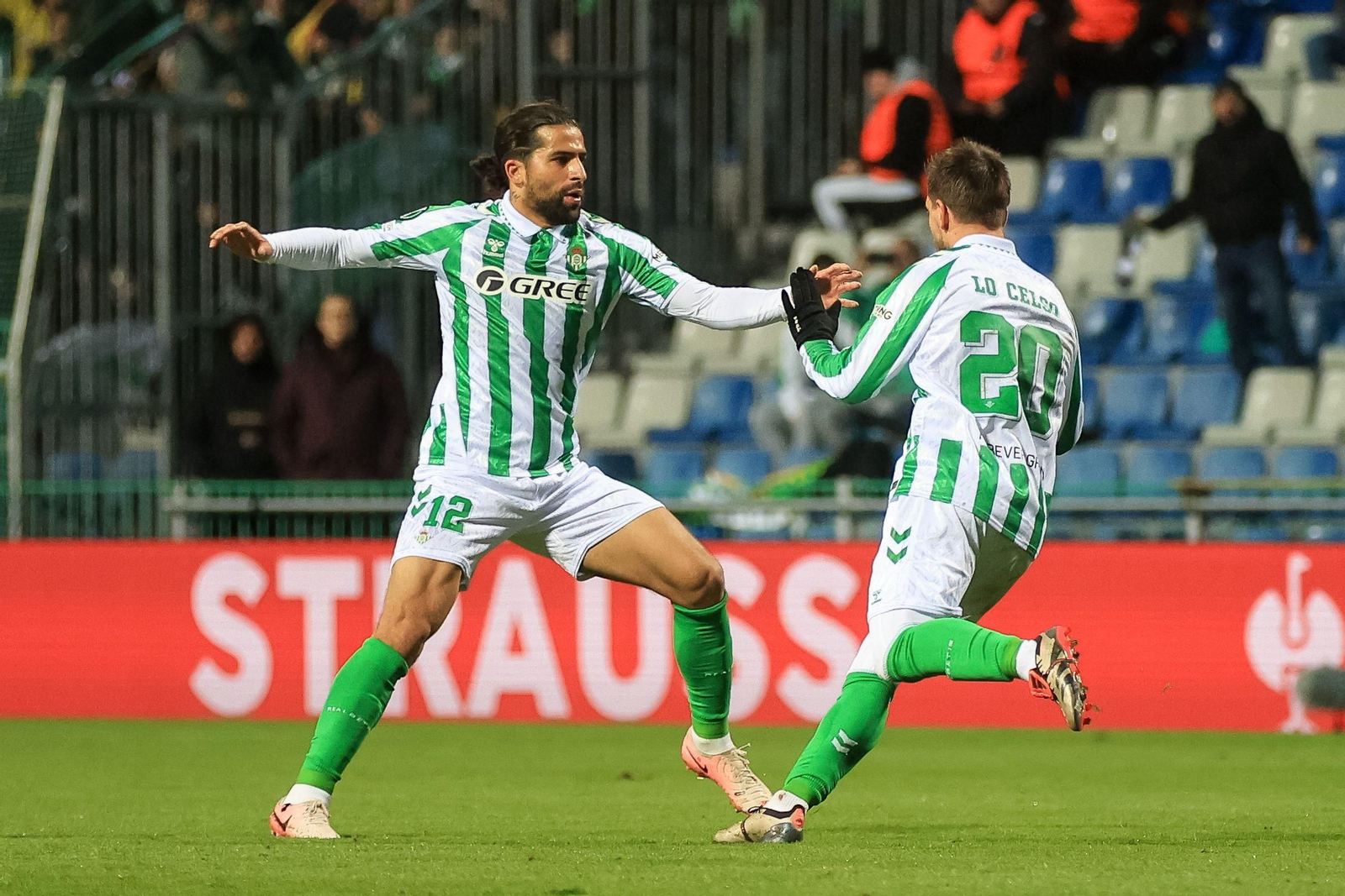 Las fotos del Mladá Boleslav - Betis de la Conference League