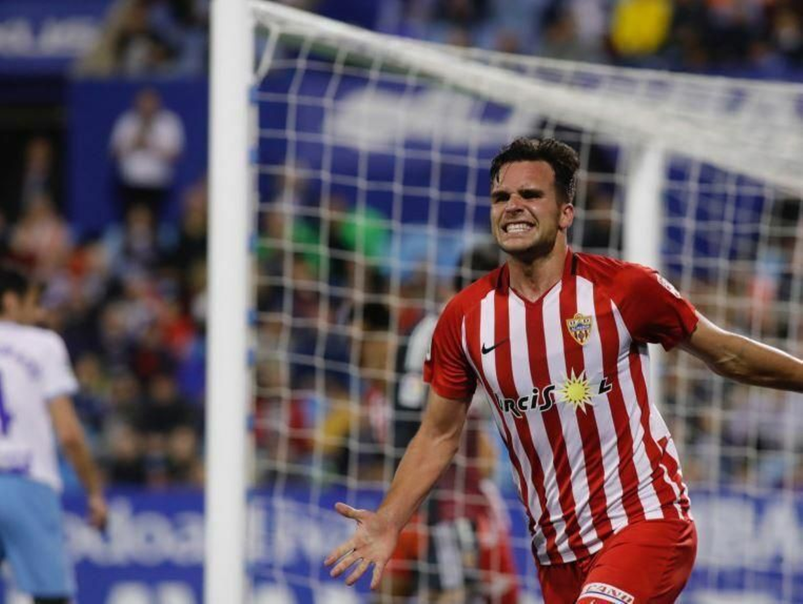 Álvaro celebra el 0-1.