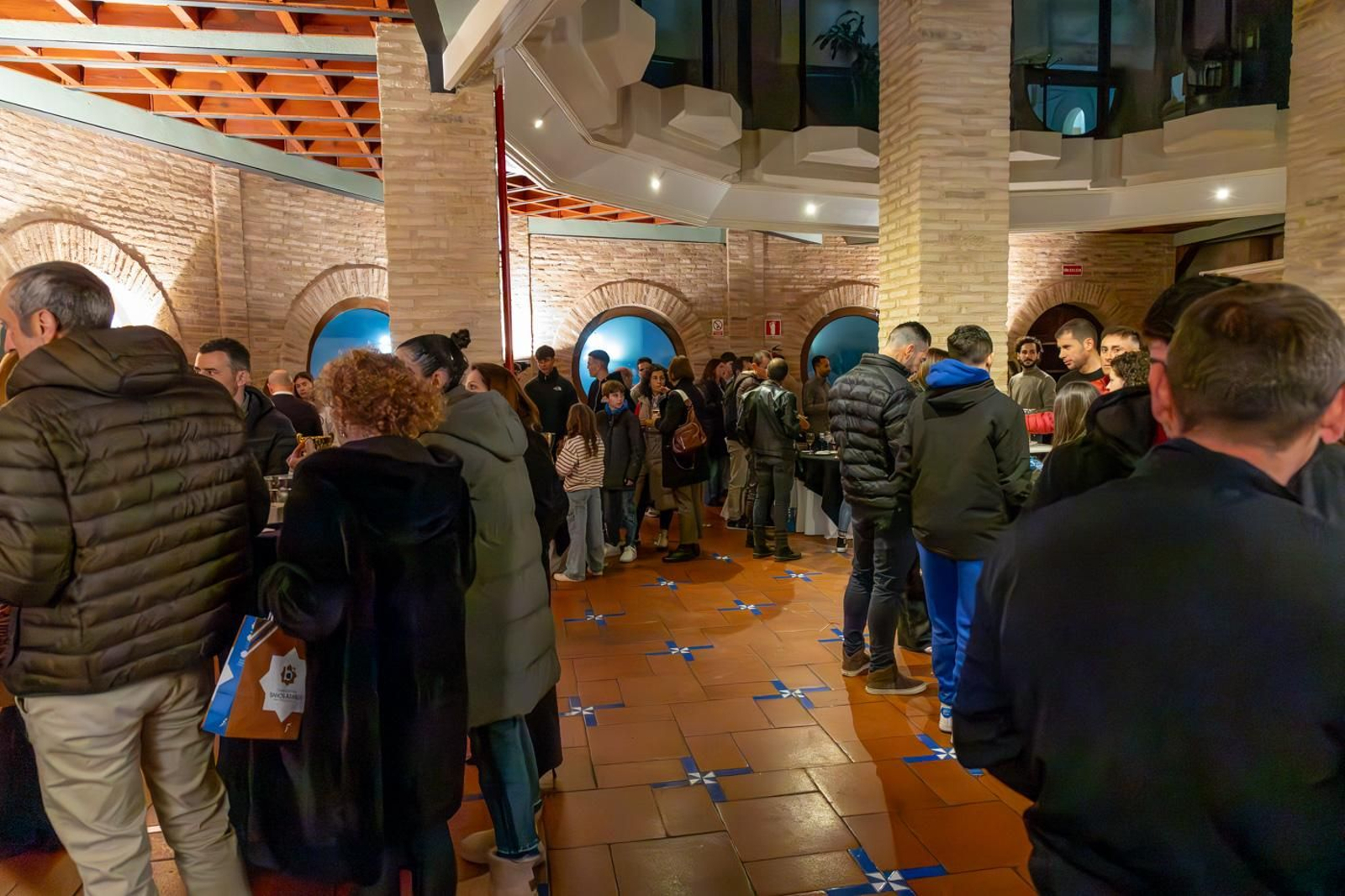 La entrega de premios de los Circuitos Provinciales de Carreras por Montaña y de Triatlón de menores, en imágenes