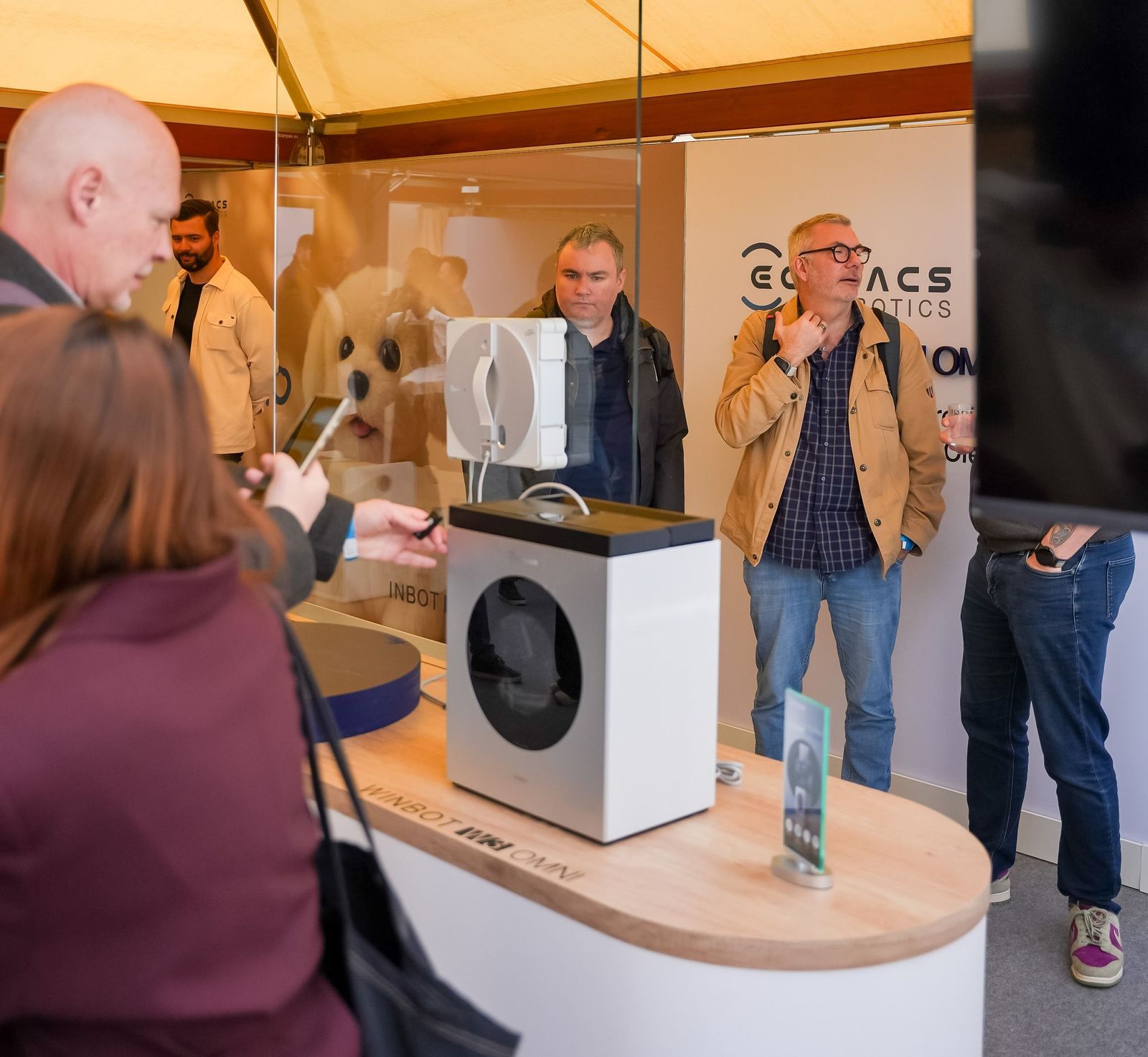 Evento de presentación de Ecovacs Robotics en Barcelona