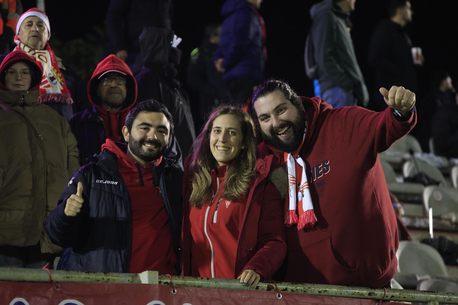 Búscate en el Nuevo Mirador durante el Algeciras - Villarreal B de Primera Federación
