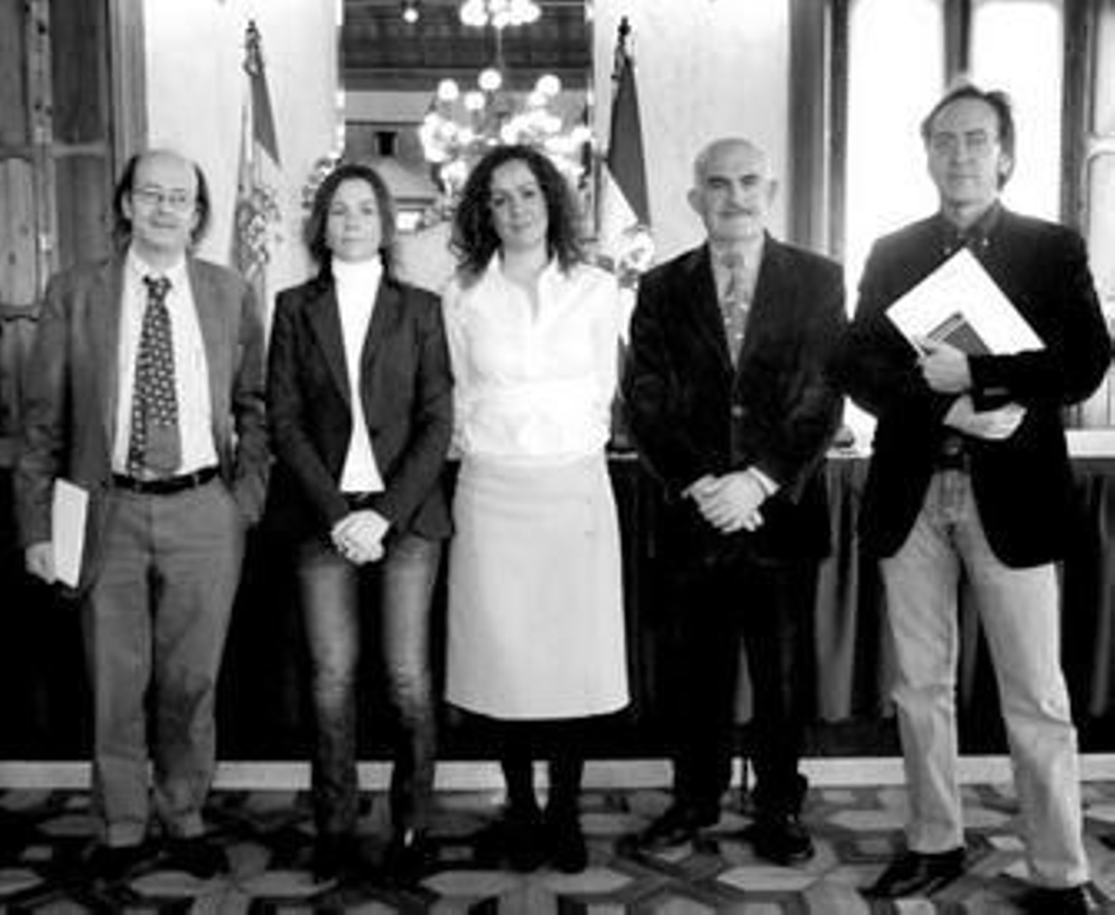 Yolanda Callejón junto a Sonia Rodríguez, Miguel Naveros, Juan Pedro del Águila y Fernando Barrionuevo.