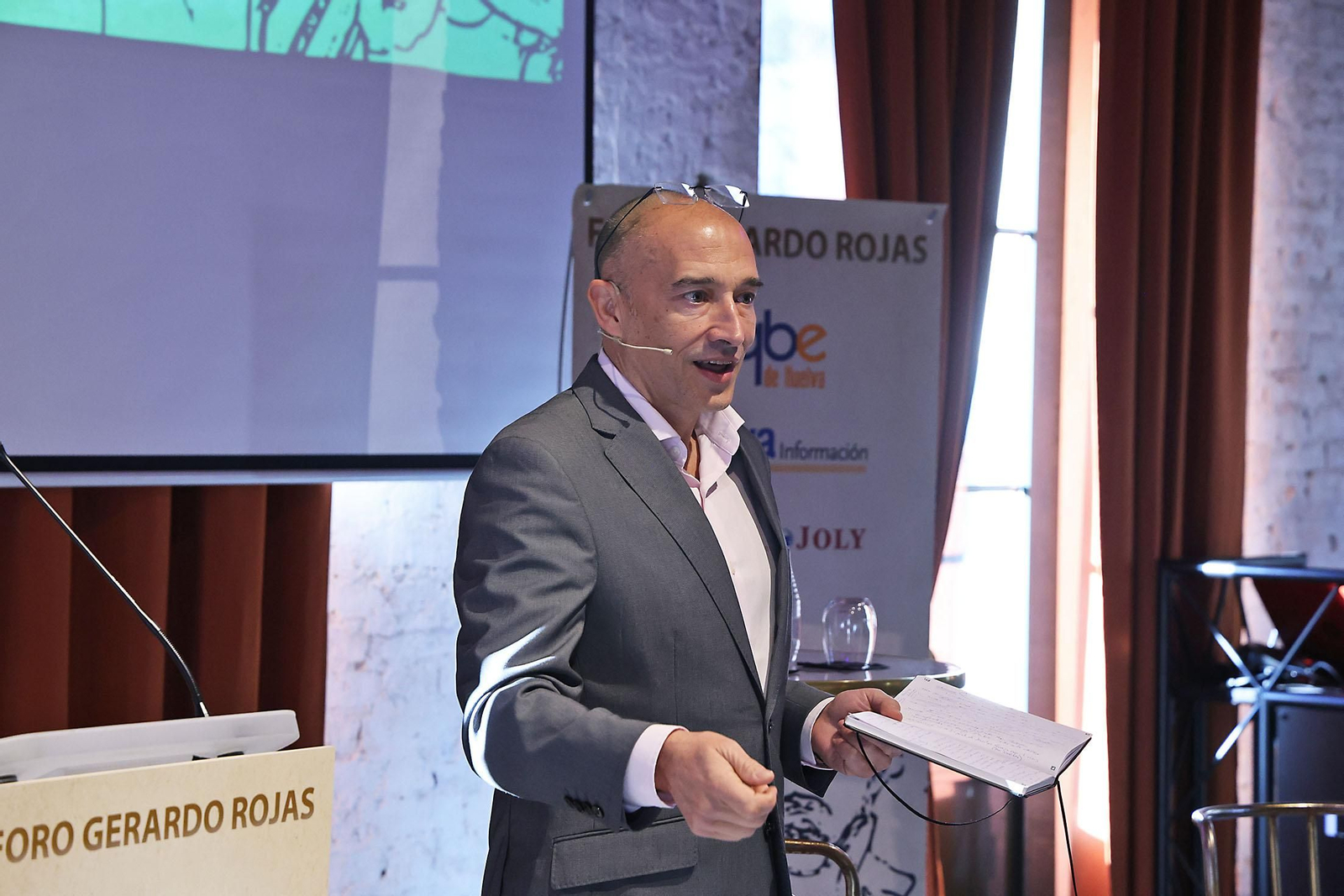 Imágenes del Foro Gerardo Rojas con la intervención de Antonio Joyanes, Vicepresidente ejecutivo de parque energéticos y exploración y producción de Moeve