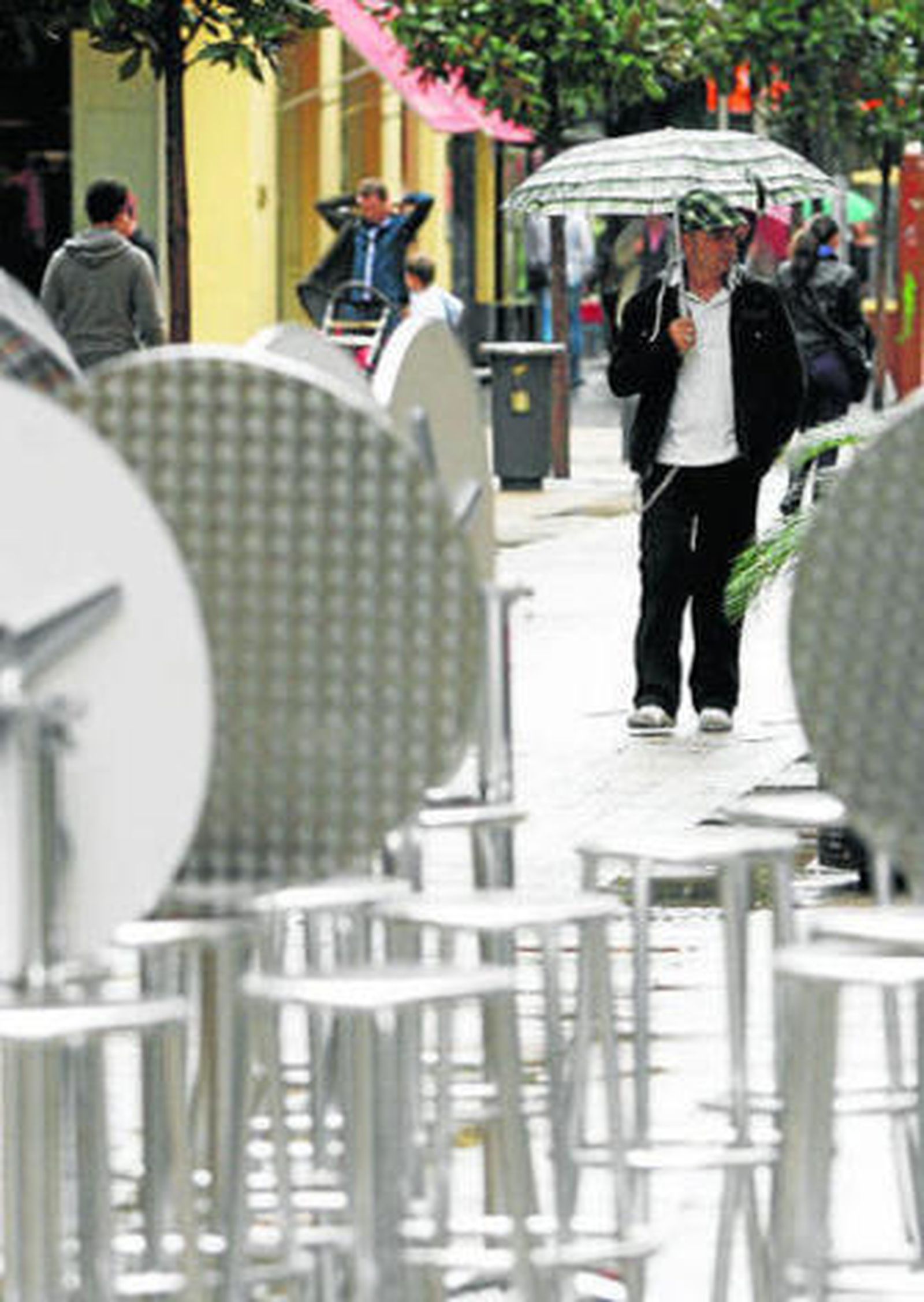 La borrasca provoca una veintena de incidentes tras descargar 36 litros