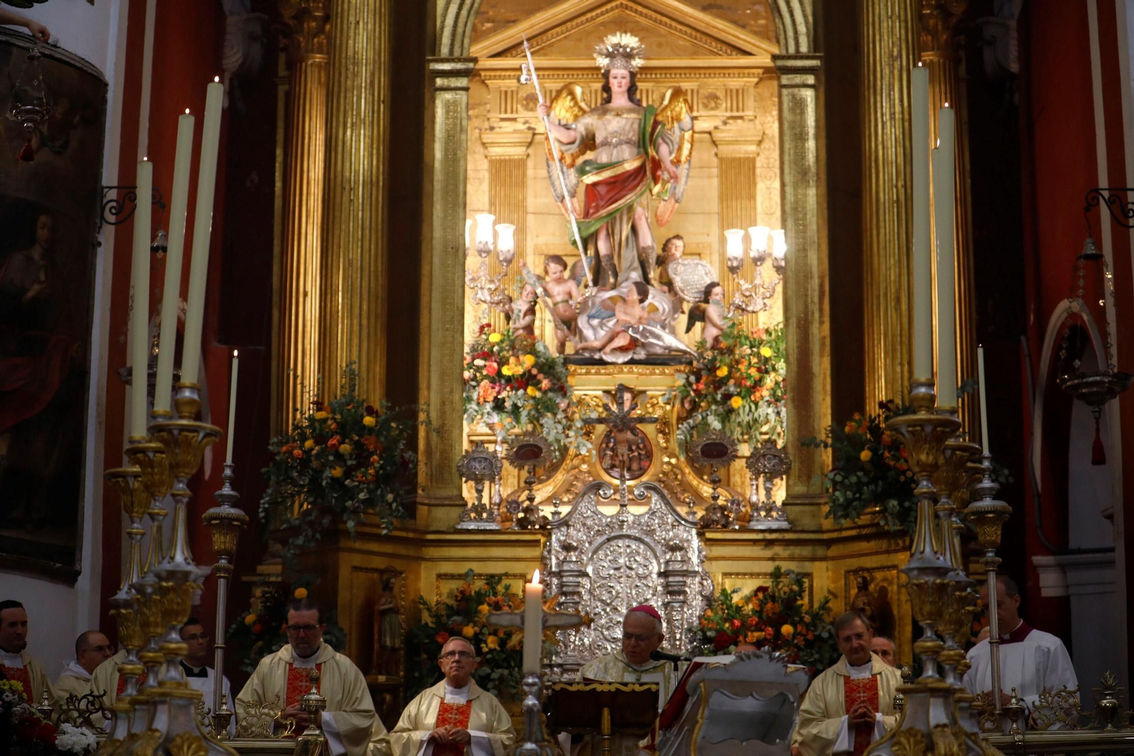 Las mejores fotos de la misa en honor a San Rafael de Córdoba