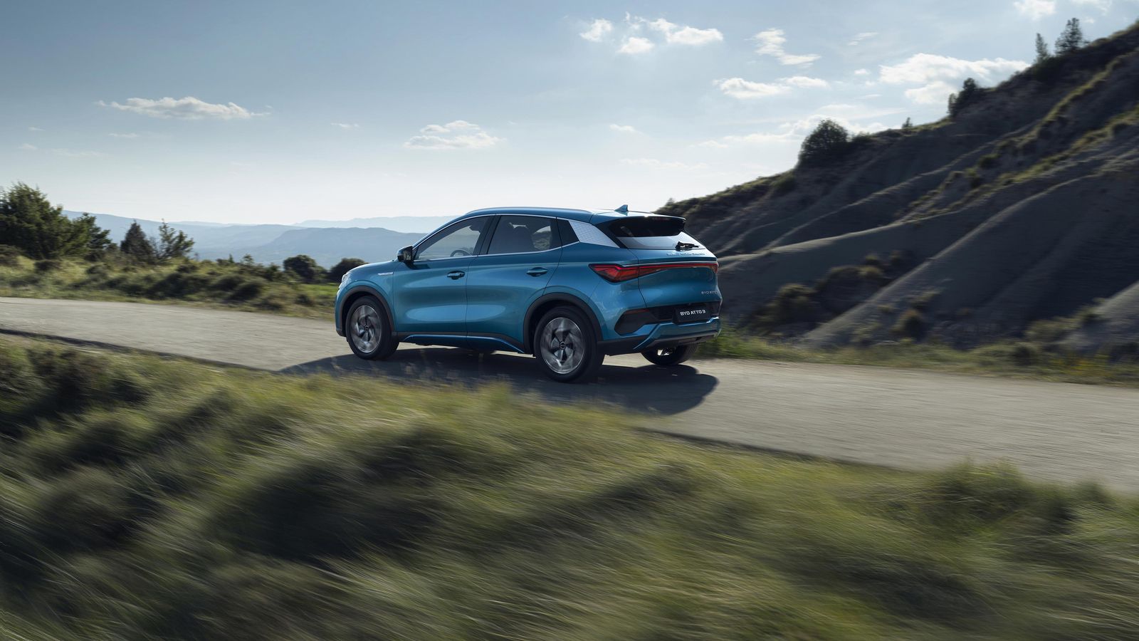 El BYD Atto 3, con su nueva promoción que rebaja 2.000 euros al precio de tarifa, se sitúa entre los SUV eléctricos más asequibles del mercado de su segmento. Sólo el Mazda MX-30, menos potente y con menos autonomía, es más barato.-