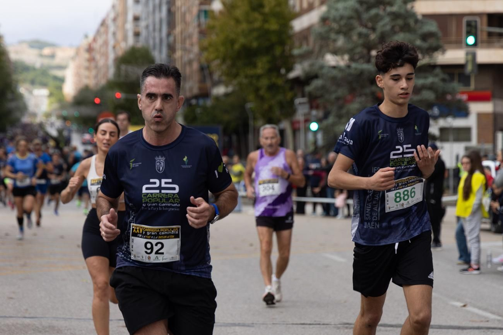 Atletismo por la paz y la integración en la XXV Carrera y Caminata del IES Santa Catalina de Alejandría (I)