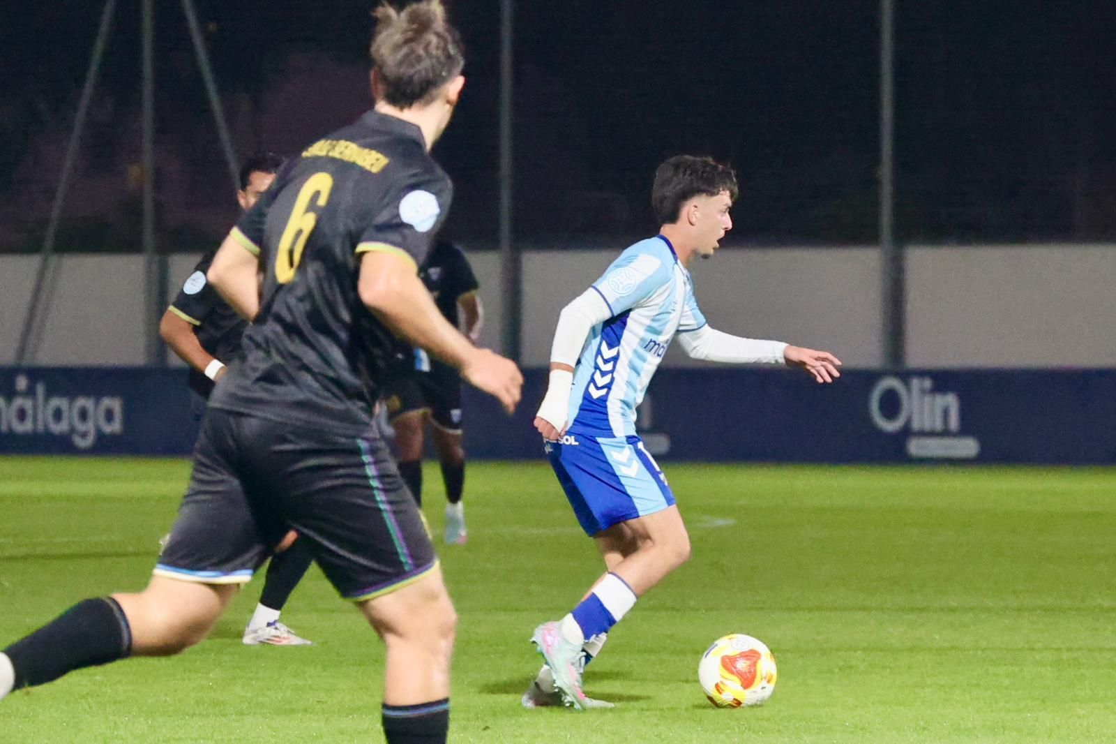 Atlético Malagueño - La Unión: Derrota en el duelo del morbo y del debut de Bravo