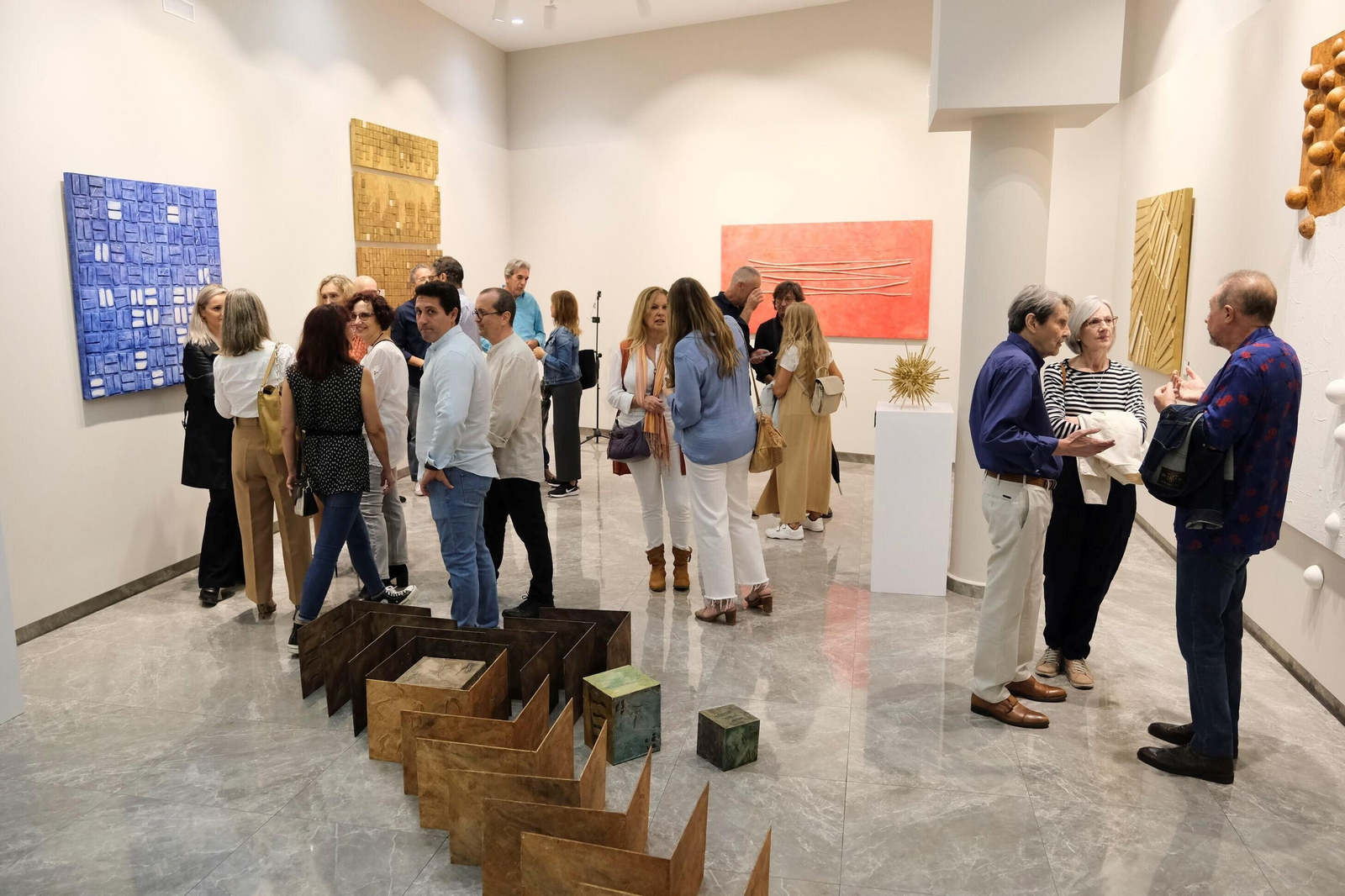 Francisco Arroyo Ceballos expone en la Fundación Caja Rural del Sur de Córdoba su 'Teoría del Sur'