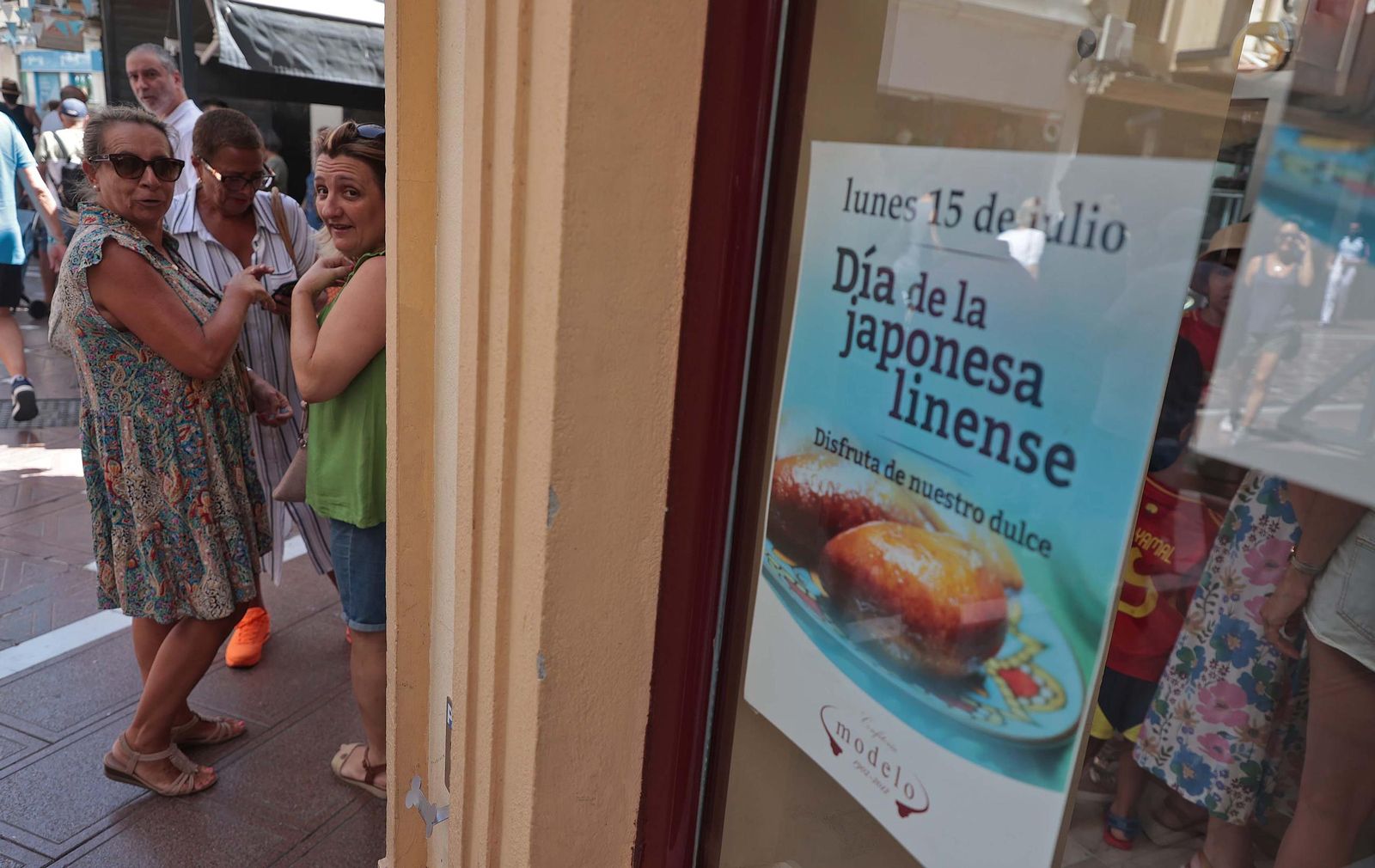 Fotos del Día de la Japonesa en La Línea