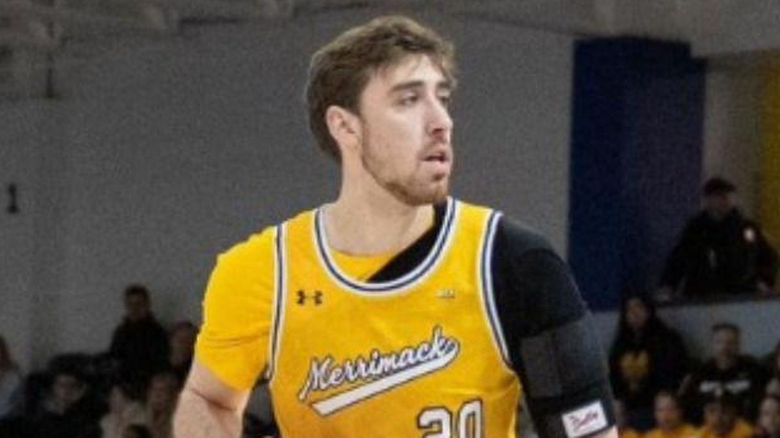 Jacob O'Connell, en un partido con su último equipo, Merrimack Warriors.
