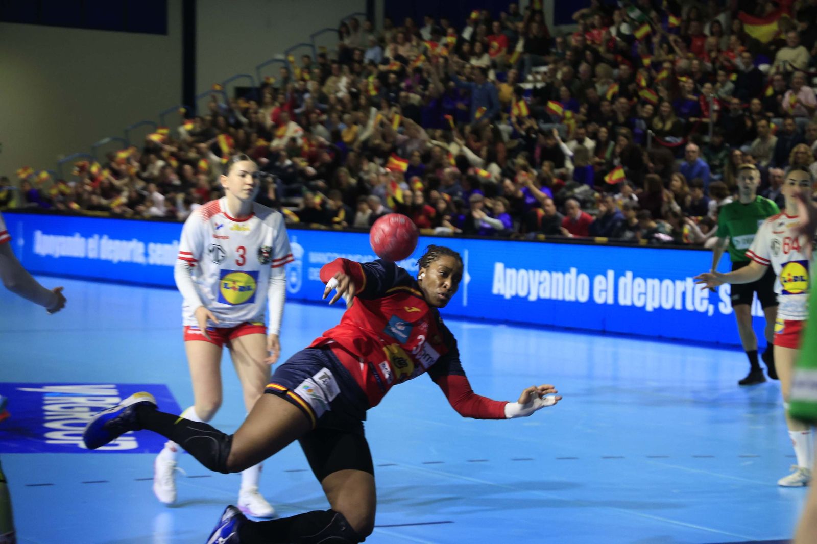 Las fotos del España-Austria del preeuropeo femenino de balonmano, en Algeciras