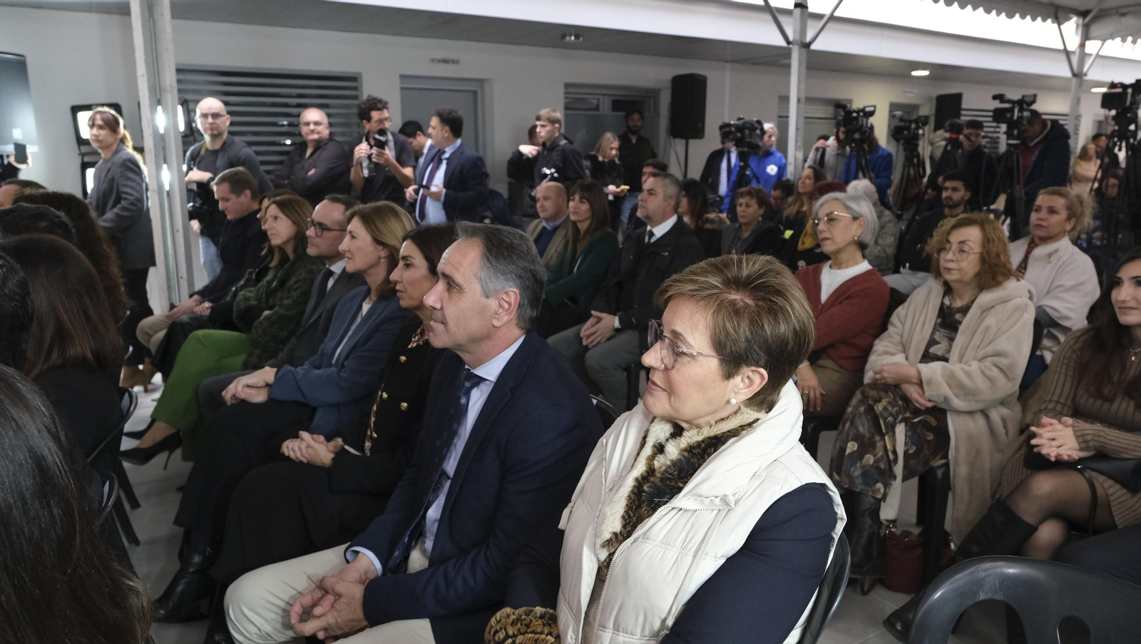 Las imágenes de la entrega de viviendas de VPO en Costacabana